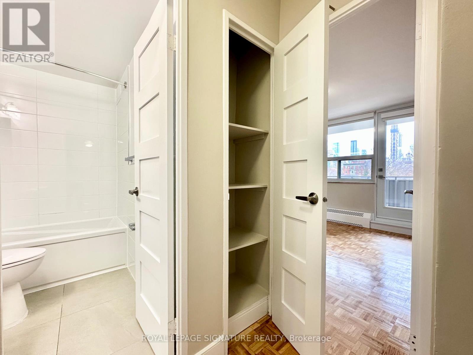 1209 - 666 Spadina Avenue, Toronto, Ontario  M5S 2H8 - Photo 15 - C12661238