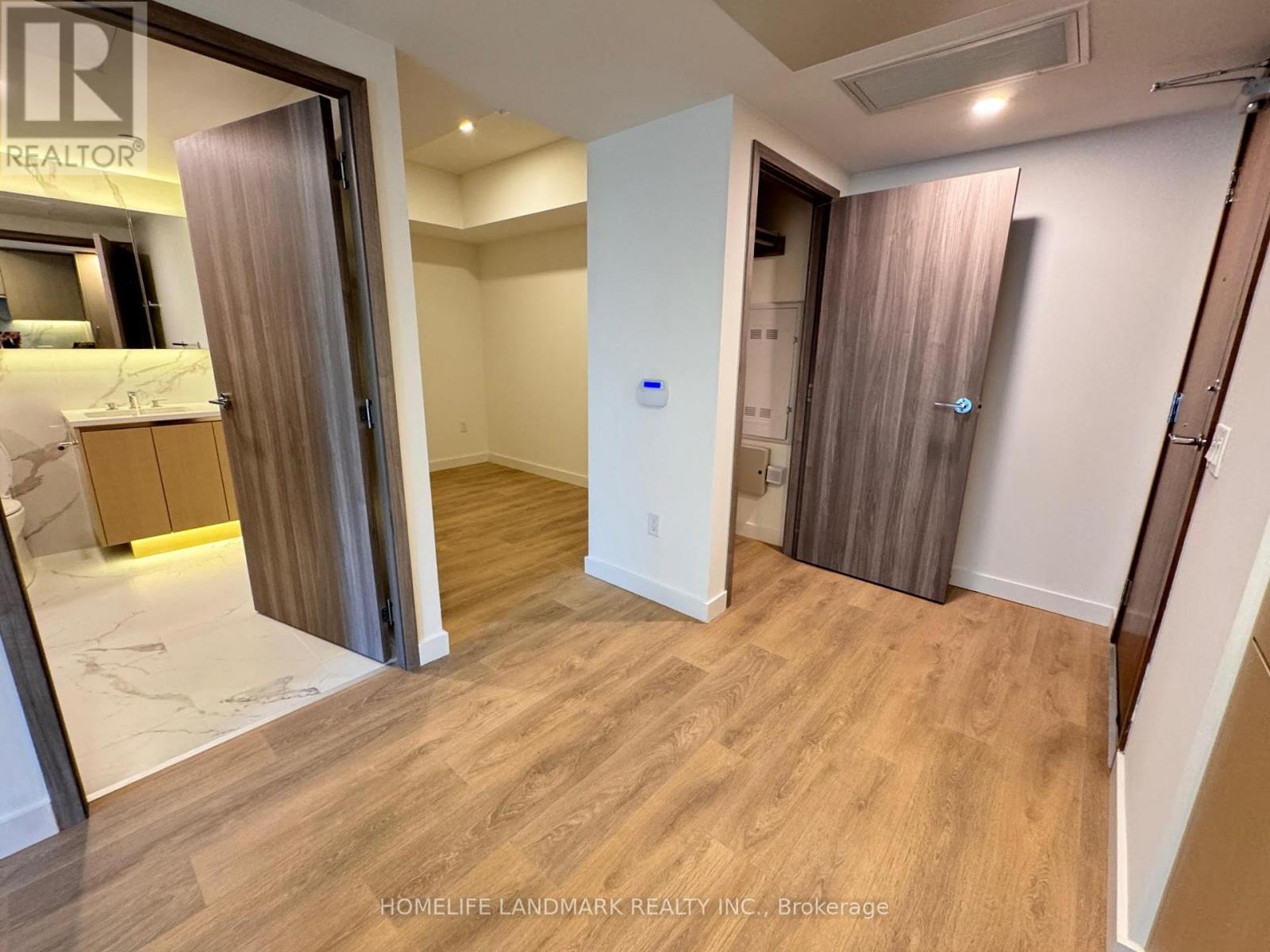 825 - 3 Concord Cityplace Way, Toronto, Ontario  M5V 0X4 - Photo 14 - C12661312