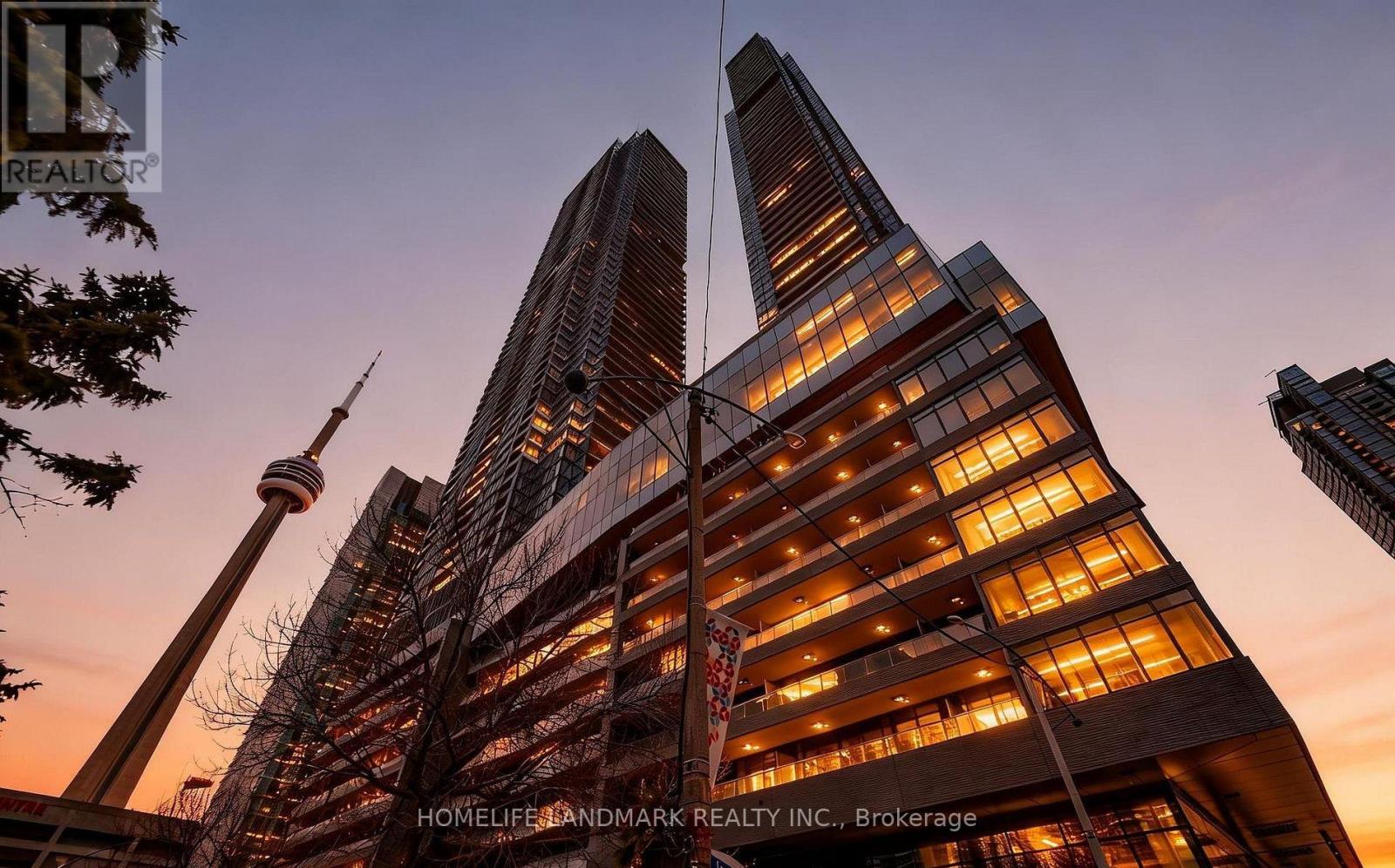 825 - 3 Concord Cityplace Way, Toronto, Ontario  M5V 0X4 - Photo 2 - C12661312