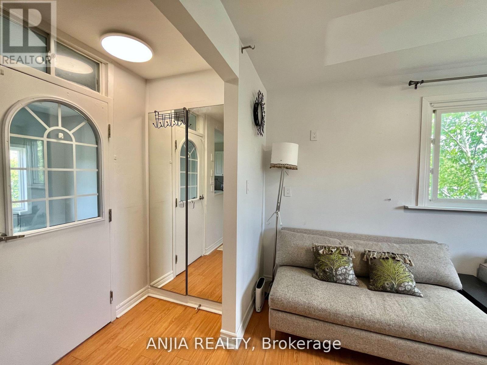 Unit 3 Bedroom 2 - 256 Homewood Avenue, Toronto, Ontario  M2R 2N3 - Photo 4 - C12661360