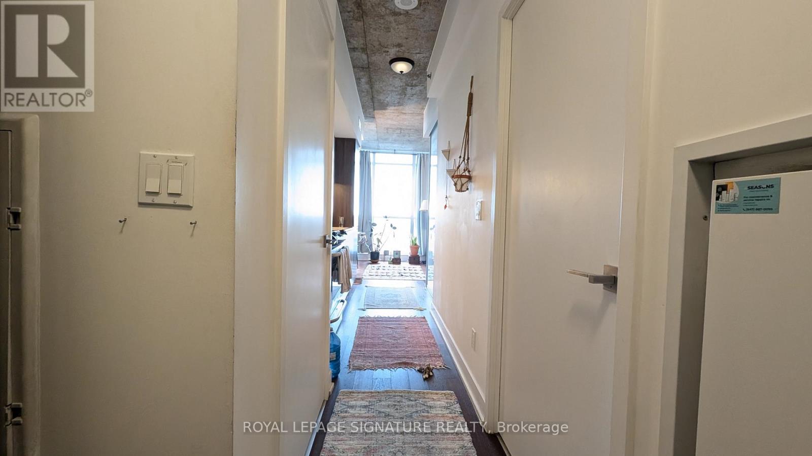 1210 - 20 Minowan Miikan Lane, Toronto, Ontario  M6J 0E5 - Photo 15 - C12661386