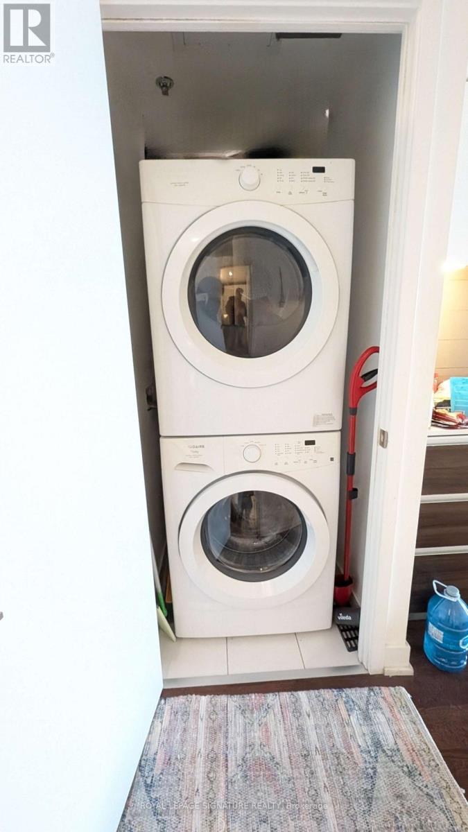 1210 - 20 Minowan Miikan Lane, Toronto, Ontario  M6J 0E5 - Photo 16 - C12661386