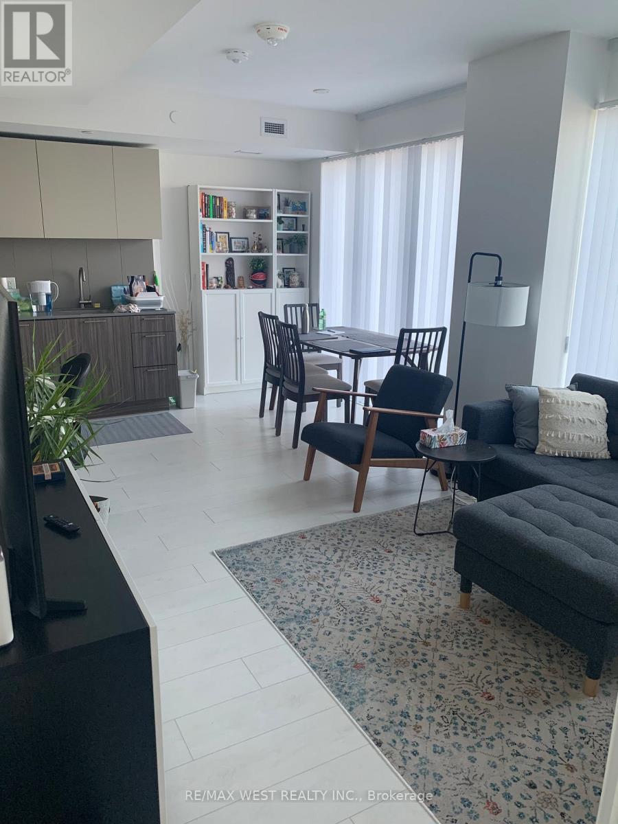 519 - 19 Western Battery Road, Toronto, Ontario  M6K 3S4 - Photo 11 - C12661442