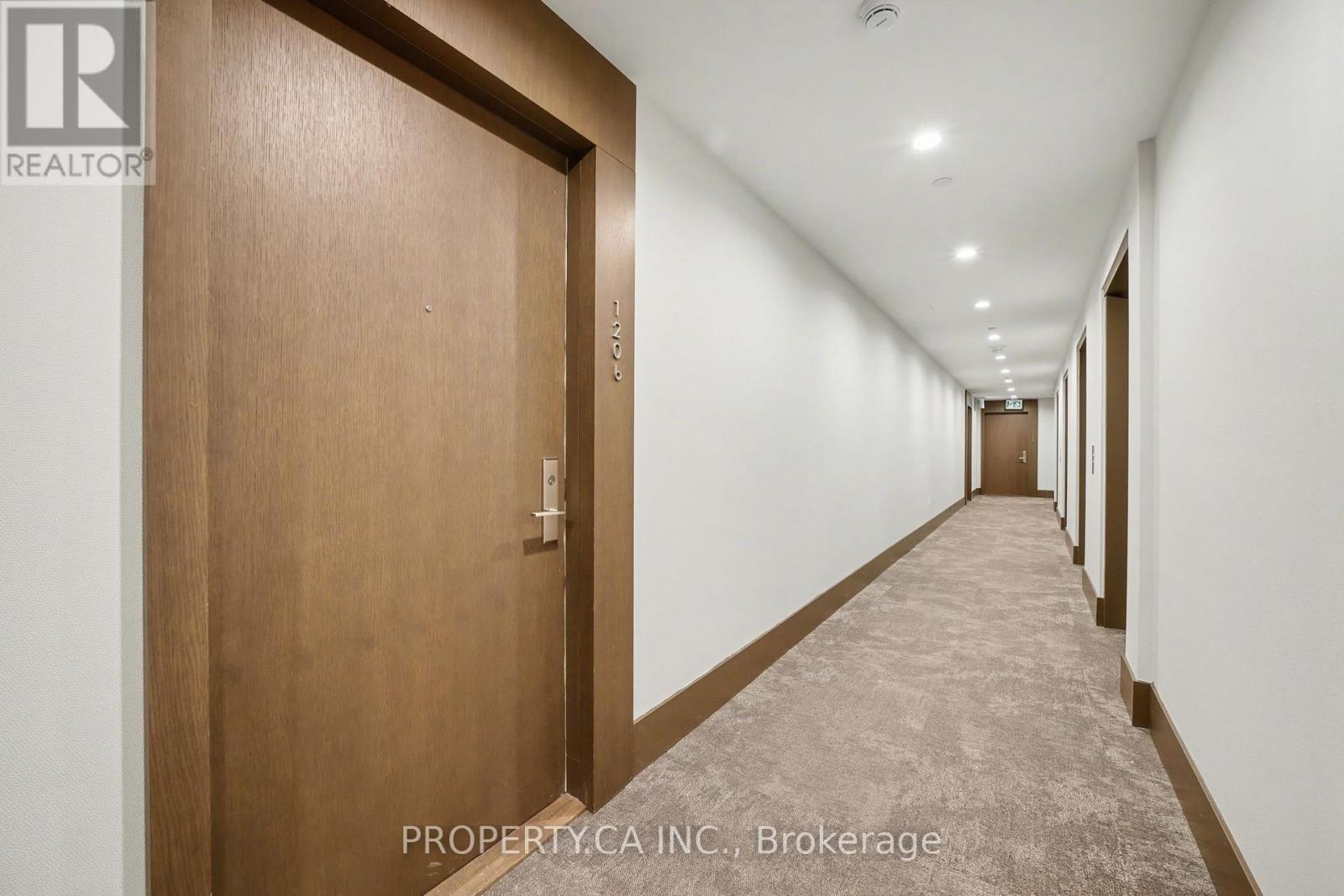 1206 - 39 Roehampton Avenue, Toronto, Ontario  M4P 0G1 - Photo 3 - C12661448