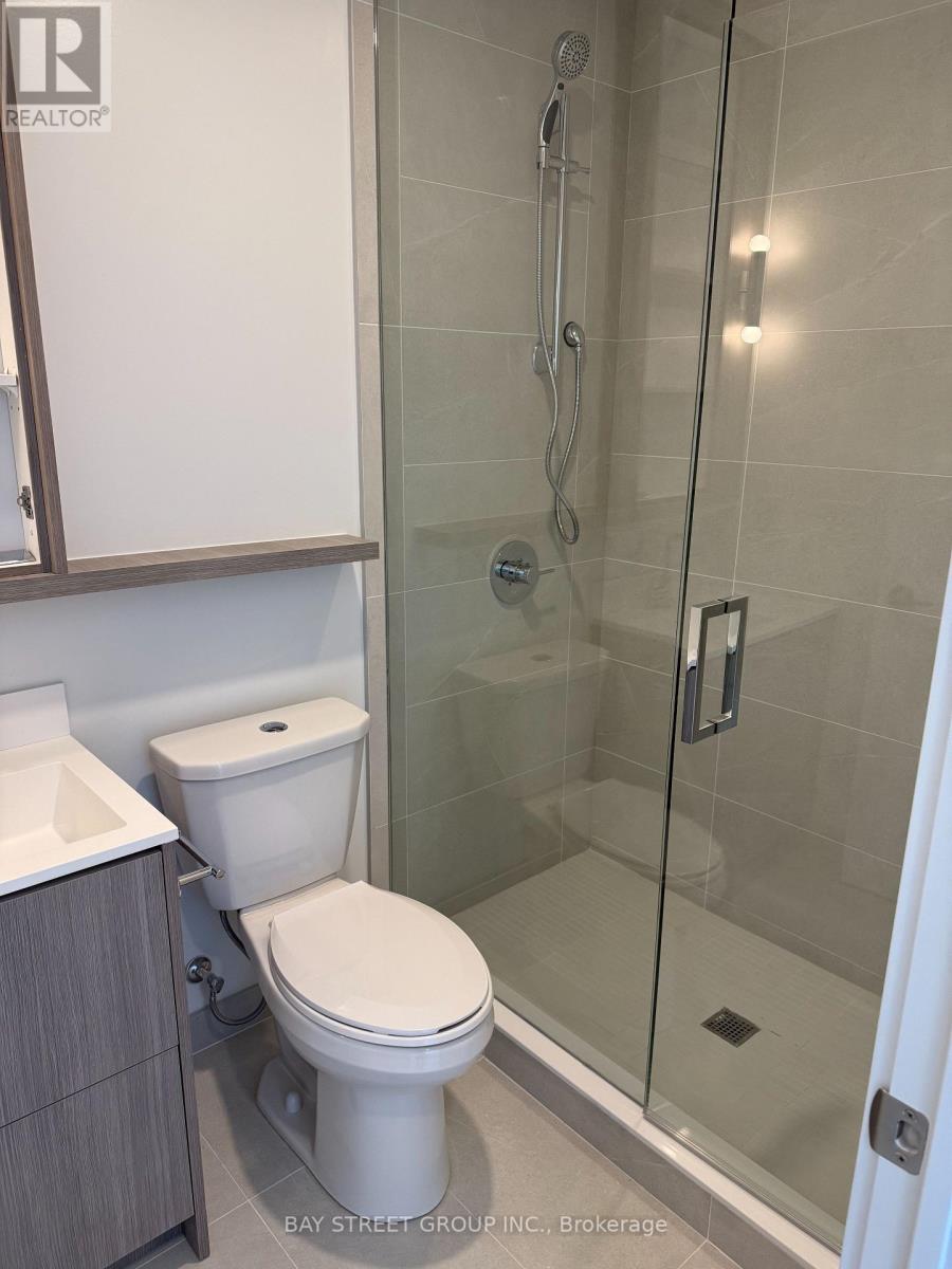 812 - 6 Greenbriar Road, Toronto, Ontario  M2K 0H6 - Photo 3 - C12661462