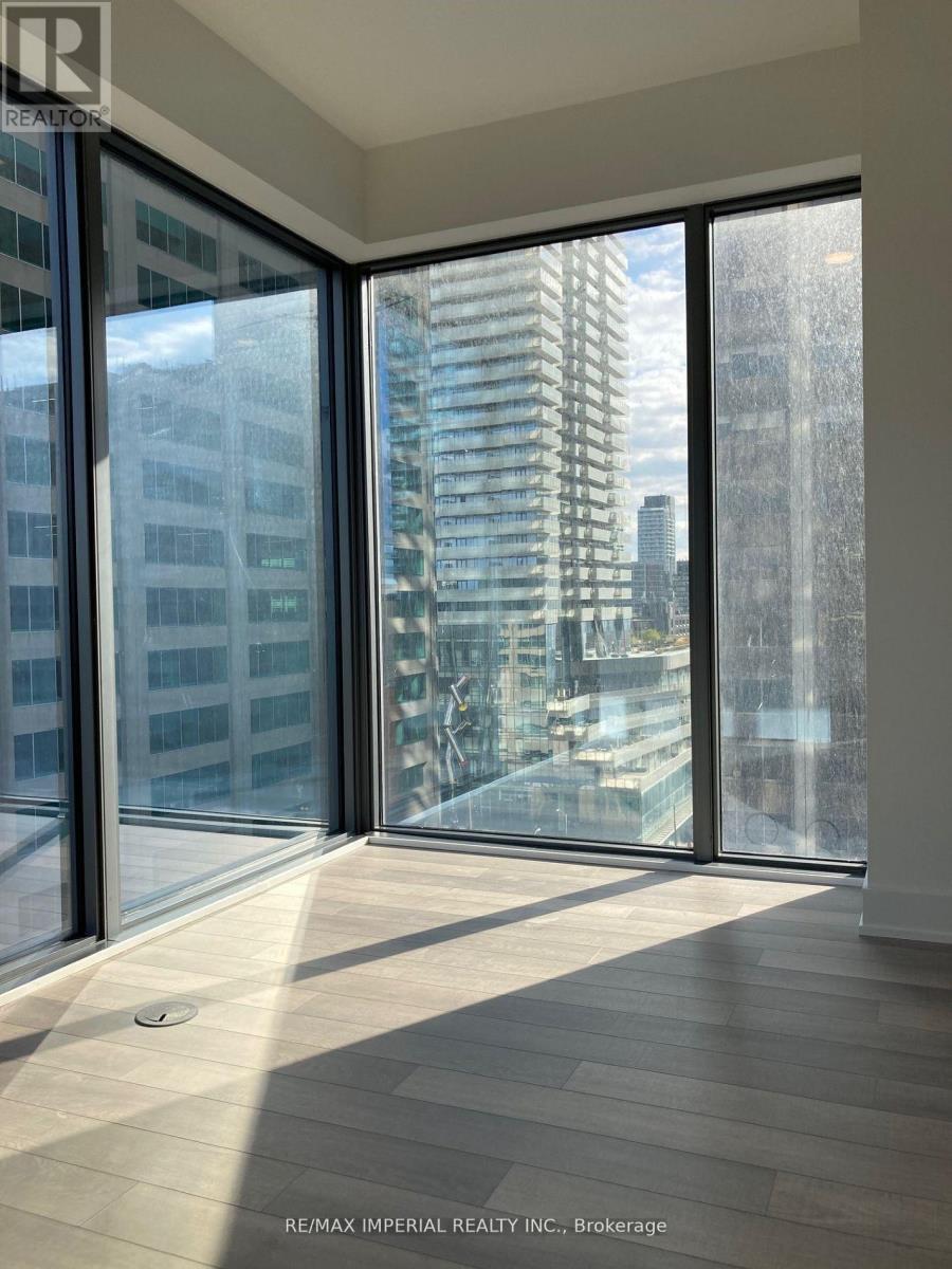 1106 - 8 Cumberland Street, Toronto, Ontario  M4W 1J5 - Photo 7 - C12661476