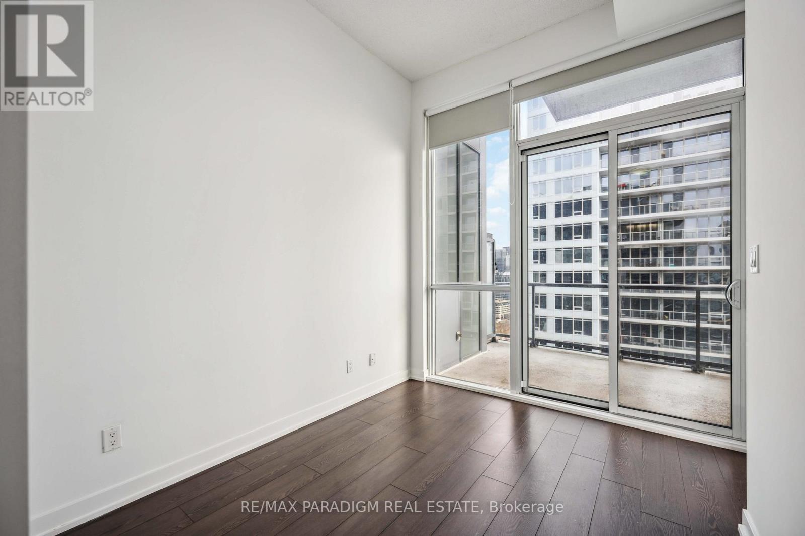 2810 - 20 Bruyeres Mews, Toronto, Ontario  M5V 0G8 - Photo 18 - C12661484