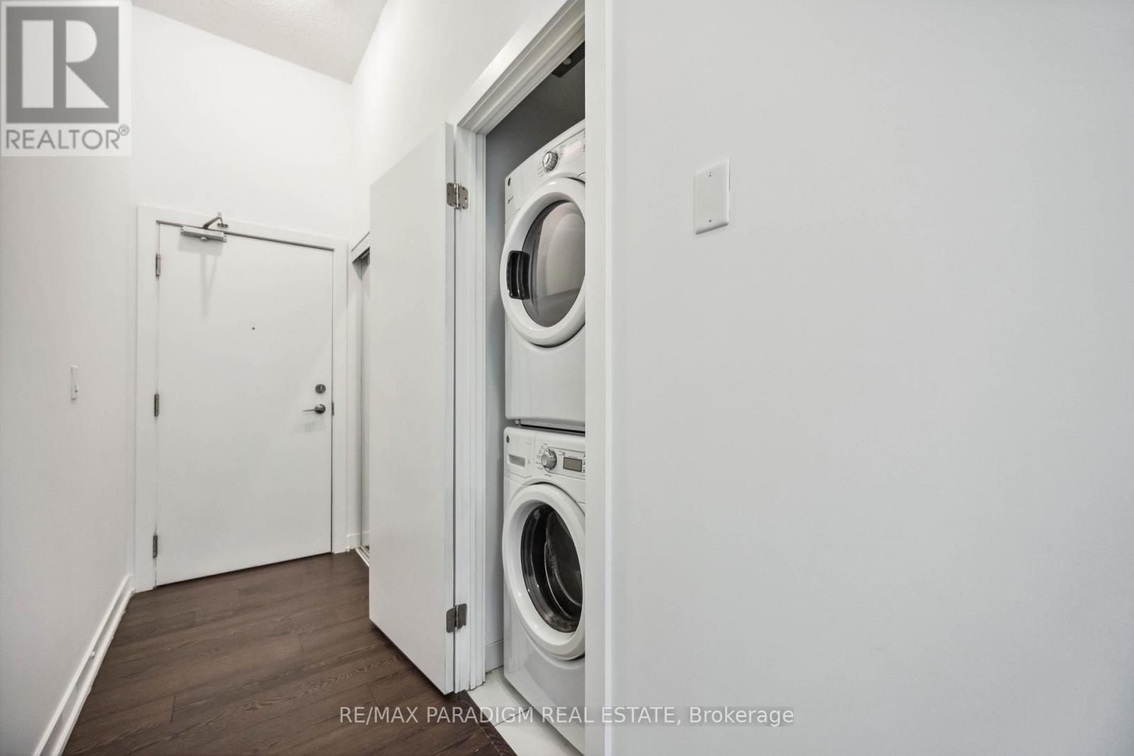 2810 - 20 Bruyeres Mews, Toronto, Ontario  M5V 0G8 - Photo 6 - C12661484