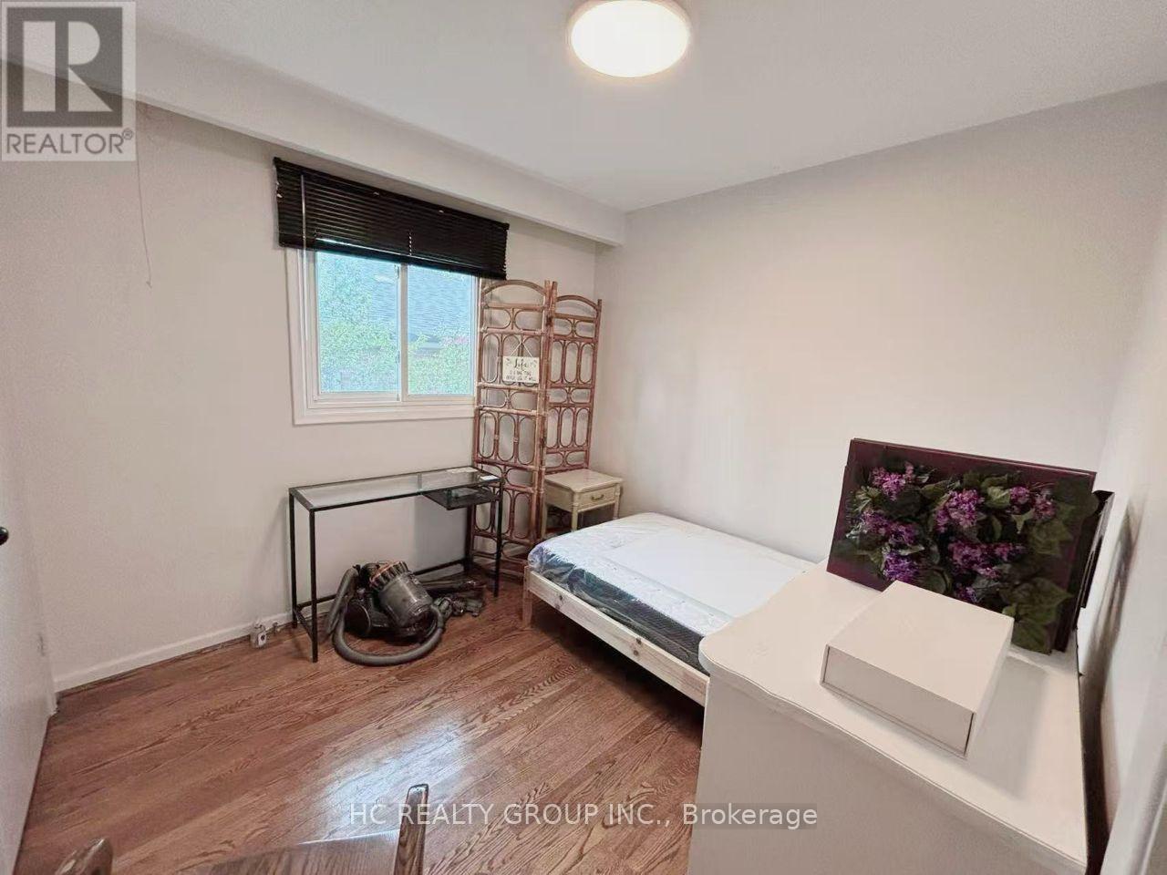 983 Old Cummer Avenue, Toronto, Ontario  M2H 1W5 - Photo 9 - C12661530