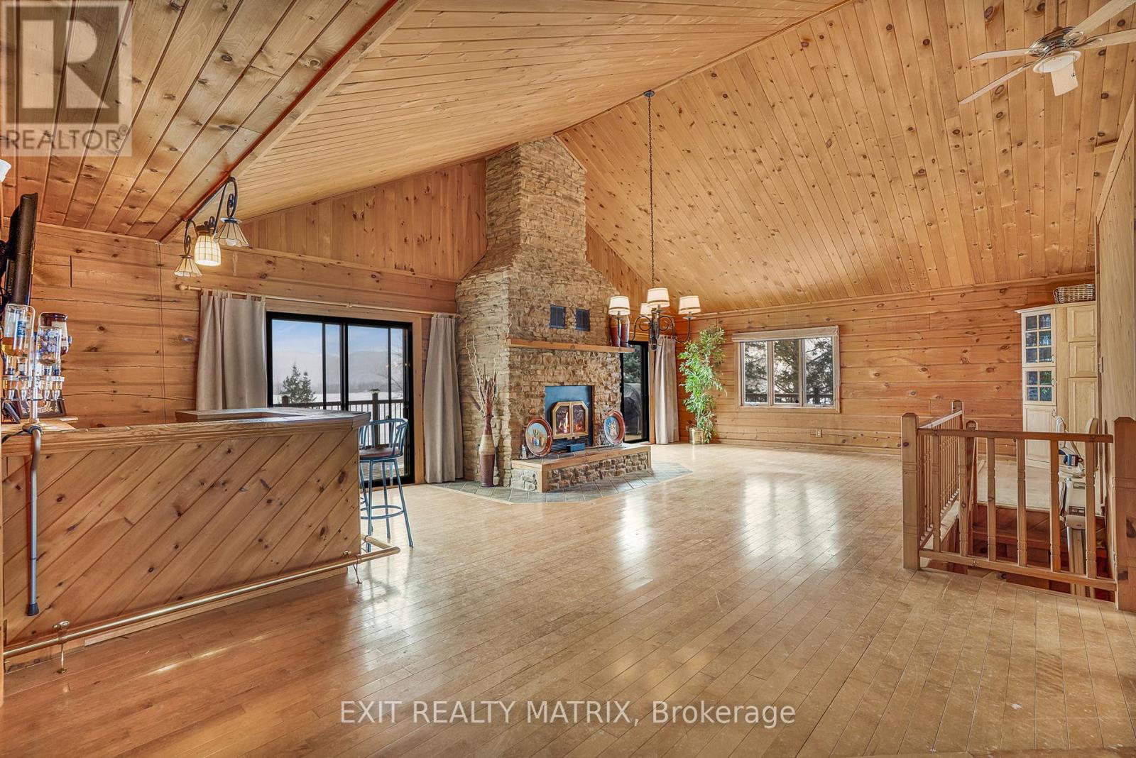 353 Chemin Du Domaine Road, Alfred And Plantagenet, Ontario  K0B 1J0 - Photo 5 - X12661300