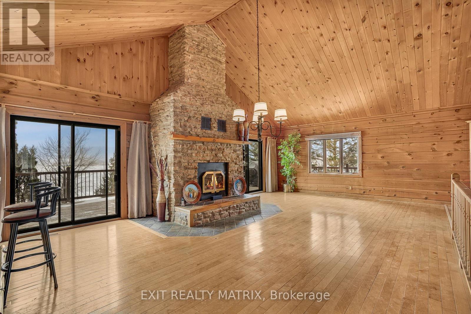 353 Chemin Du Domaine Road, Alfred And Plantagenet, Ontario  K0B 1J0 - Photo 6 - X12661300