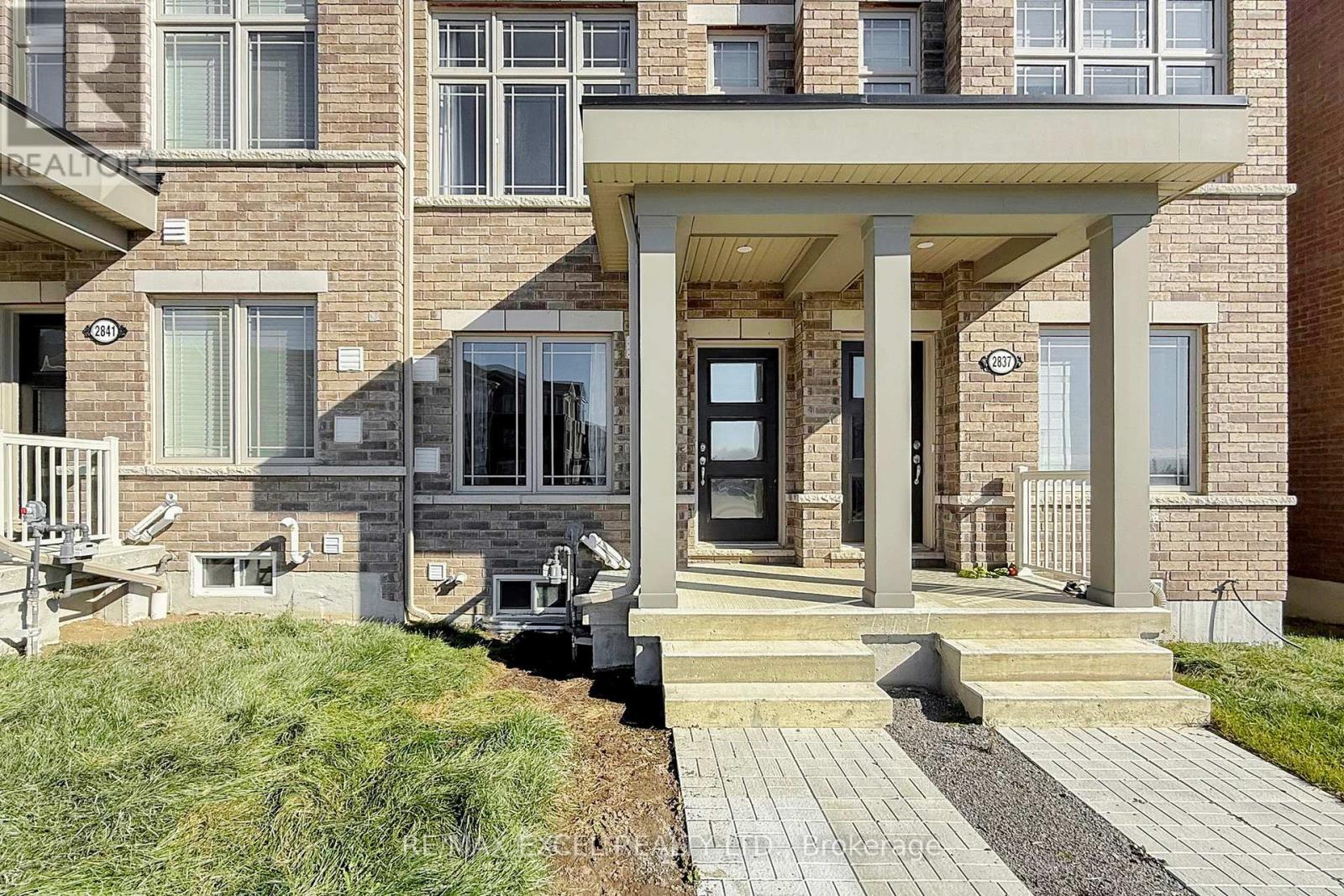 2839 Whites Road, Pickering, Ontario  L1X 0P4 - Photo 3 - E12661174