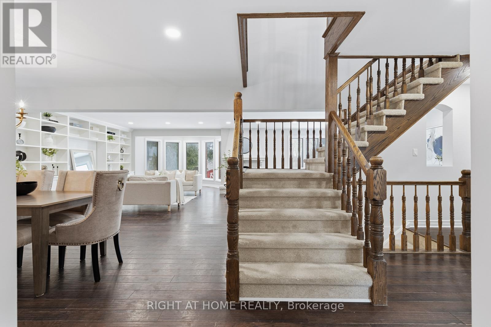 206 High Street, Whitby, Ontario  L1N 5H6 - Photo 4 - E12661296