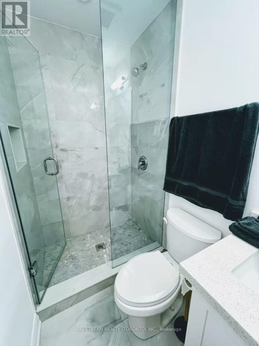 Upper - 46 Stainforth Drive, Toronto, Ontario  M1S 1L8 - Photo 4 - E12661398