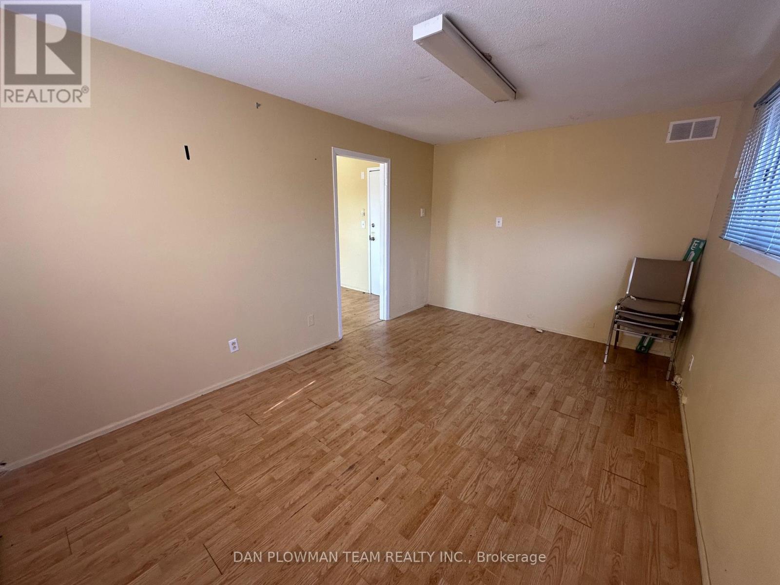 204 - 922 Simcoe Street N, Oshawa, Ontario  L1G 4X1 - Photo 4 - E12661422