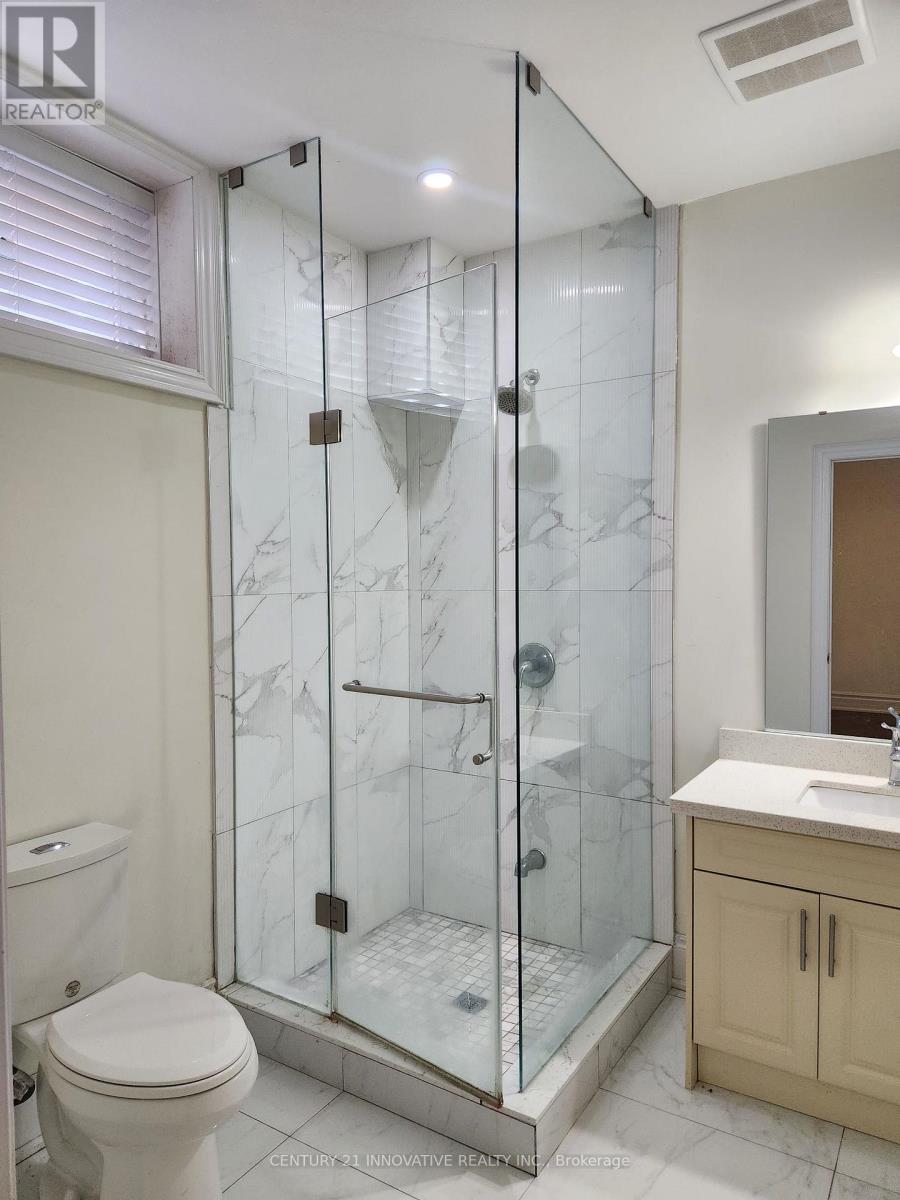 33 Scarborough Golf Club Road, Toronto, Ontario  M1M 3C6 - Photo 9 - E12661450