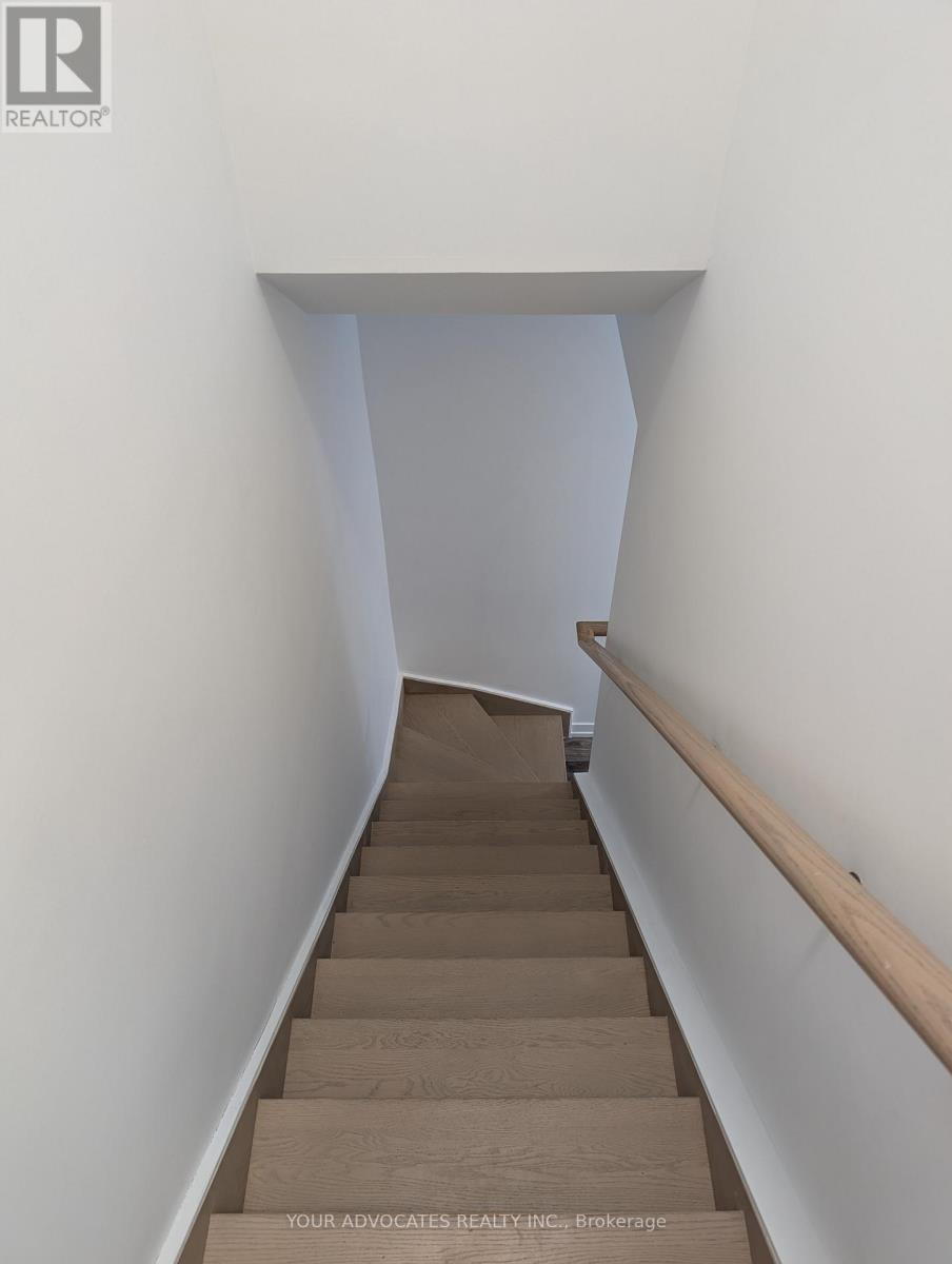 9 Vivian Road, Toronto, Ontario  M1M 0E4 - Photo 20 - E12661454