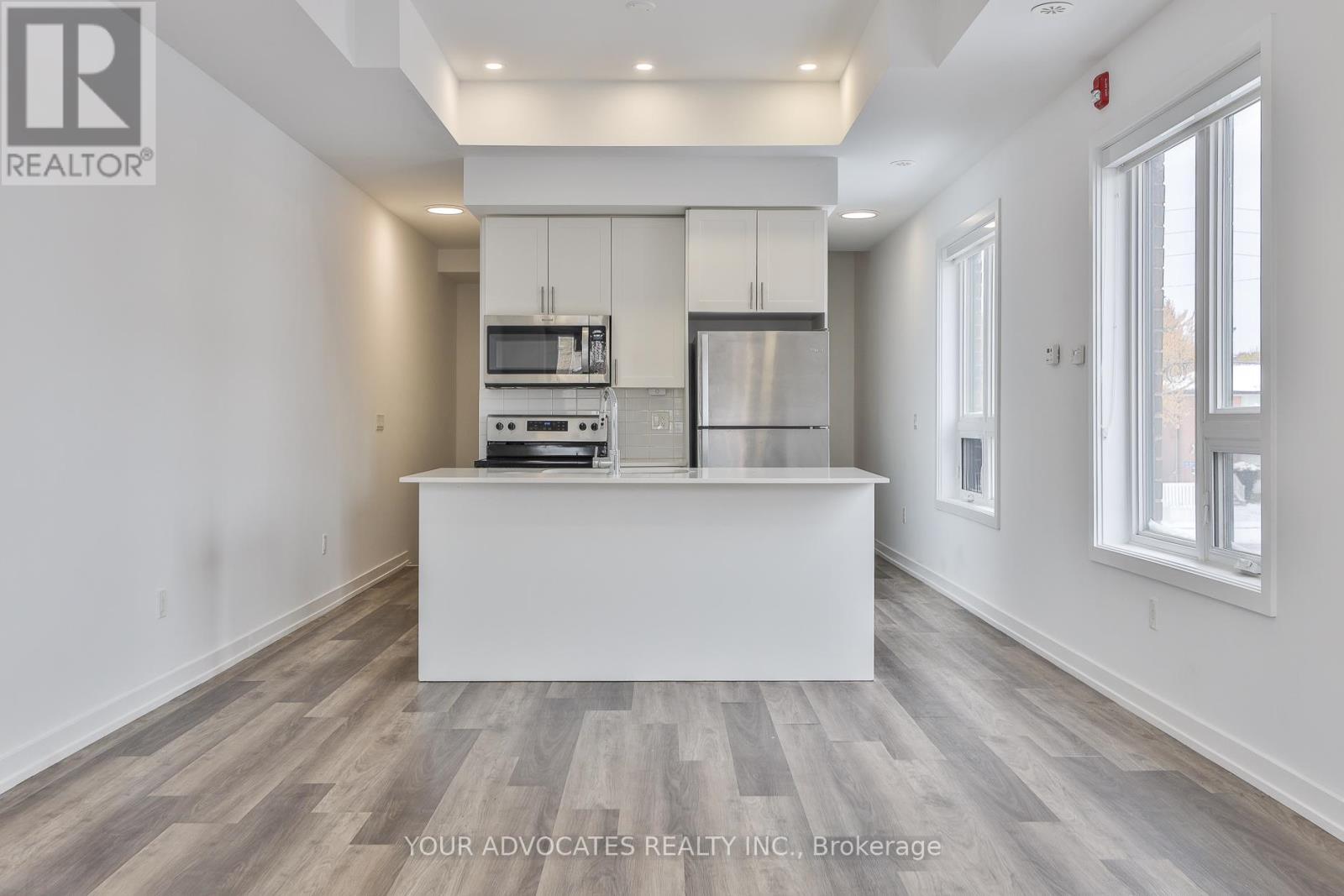 9 Vivian Road, Toronto, Ontario  M1M 0E4 - Photo 6 - E12661454