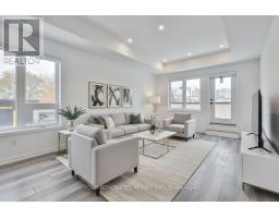 9 VIVIAN ROAD, Toronto, Ontario