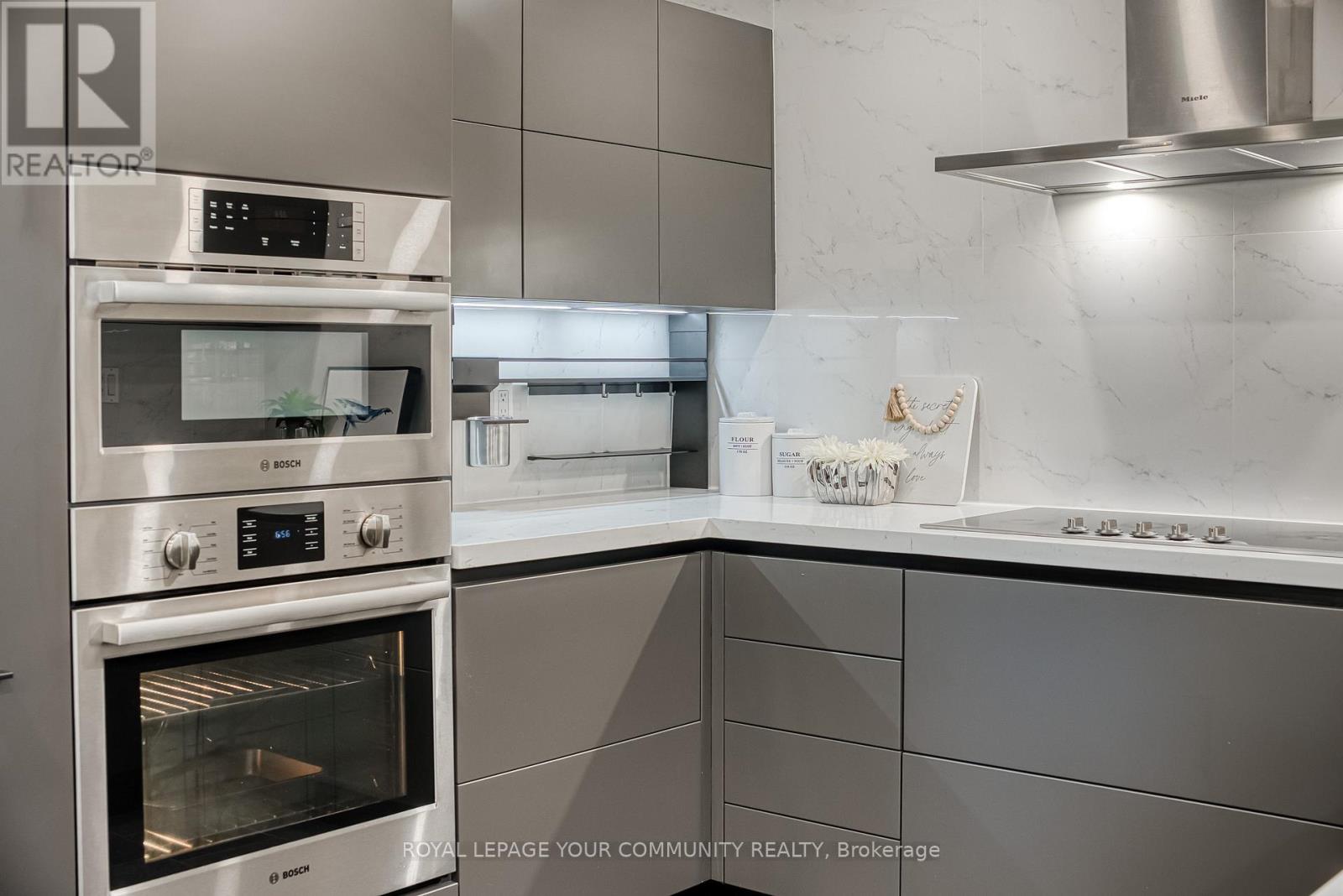 14 Julia Street, Markham, Ontario  L3T 4R9 - Photo 10 - N12661184