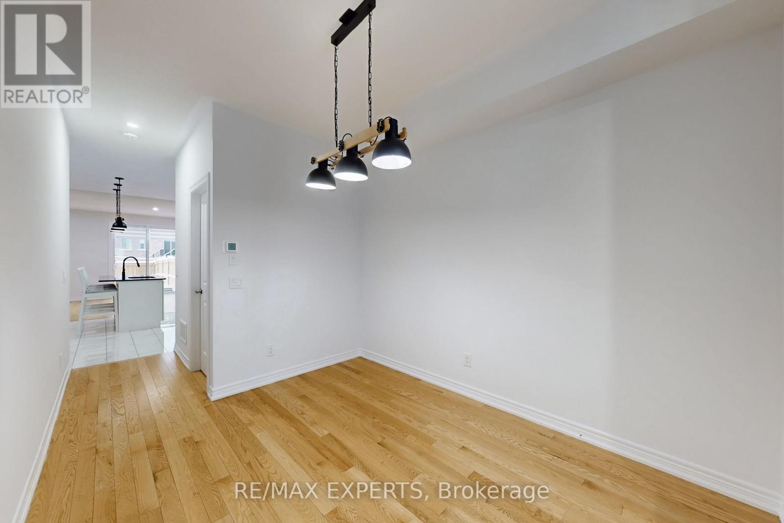 69 Seedling Crescent, Whitchurch-Stouffville, Ontario  L4A 4V5 - Photo 20 - N12661198