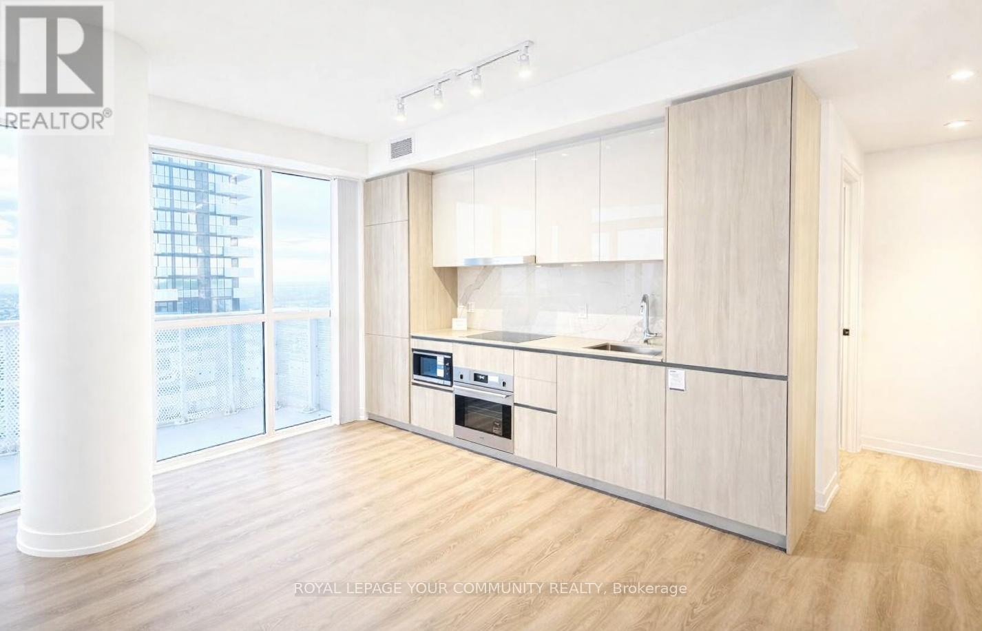 4812 - 8 Interchange Way S, Vaughan, Ontario  L4K 0R2 - Photo 5 - N12661230