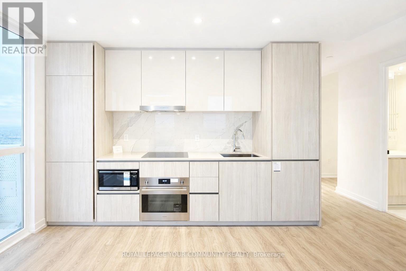 4812 - 8 Interchange Way S, Vaughan, Ontario  L4K 0R2 - Photo 6 - N12661230