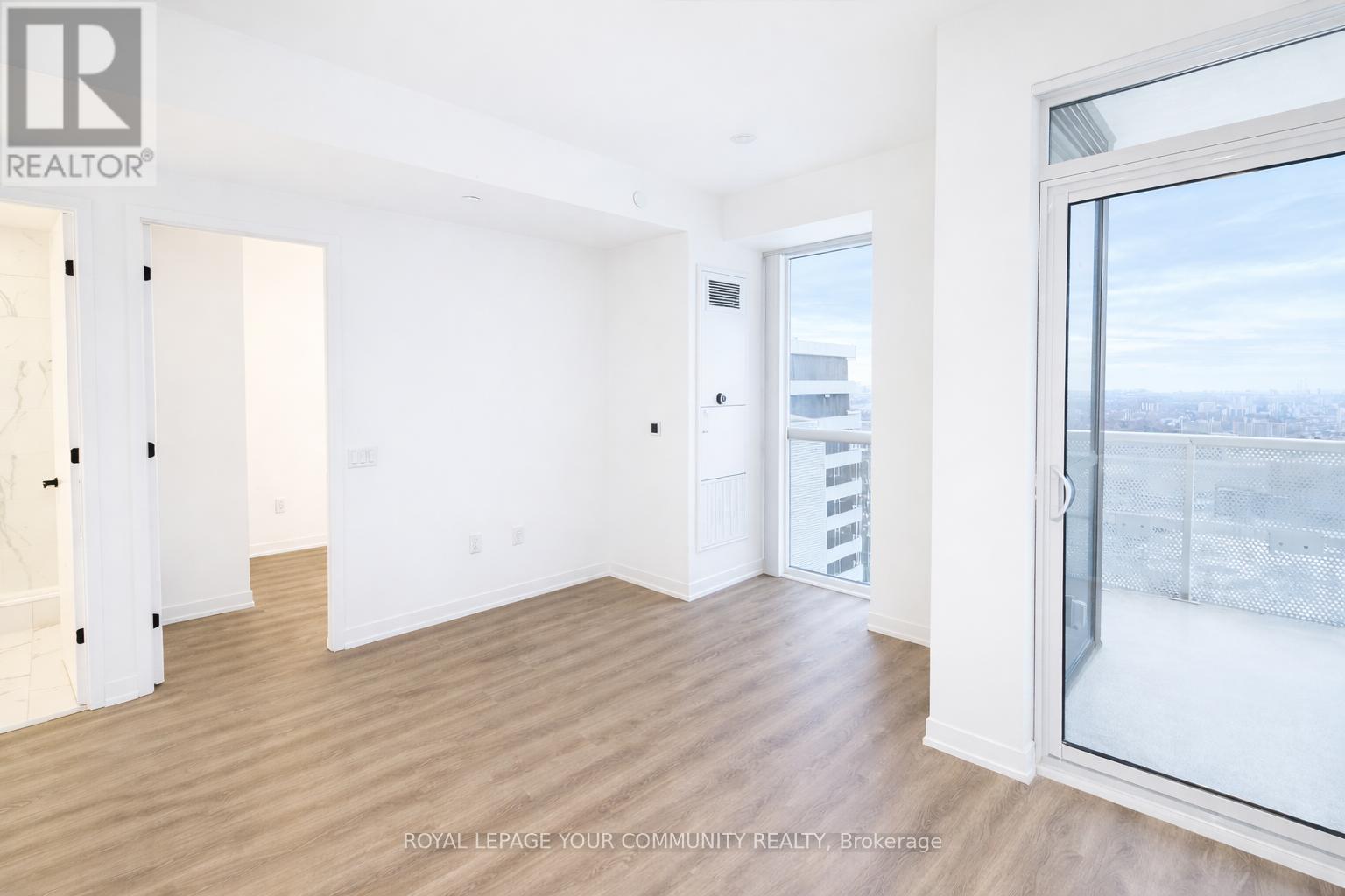 4812 - 8 Interchange Way S, Vaughan, Ontario  L4K 0R2 - Photo 8 - N12661230