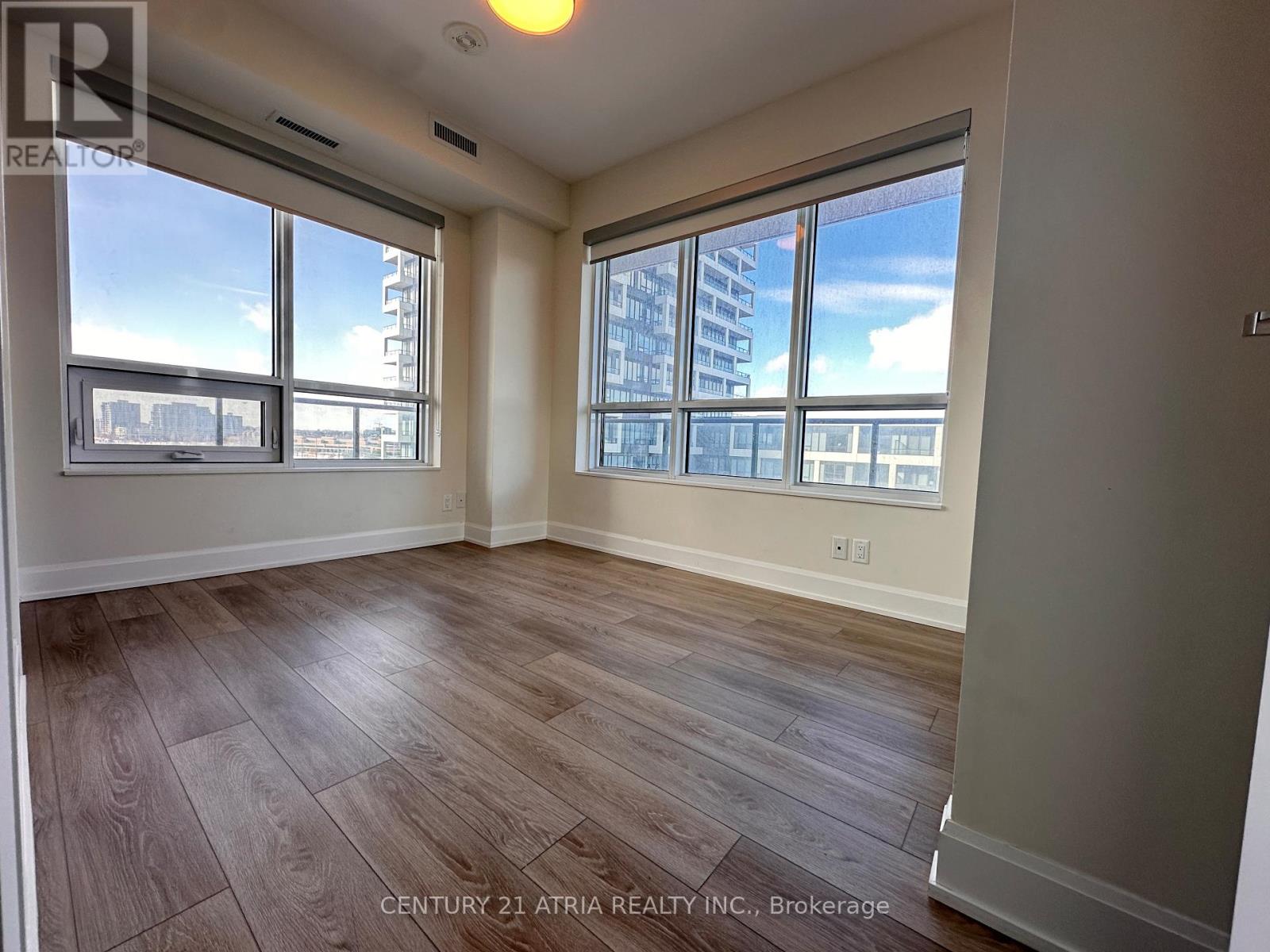 1008 - 18 Water Walk Drive, Markham, Ontario  L3R 6L5 - Photo 10 - N12661244