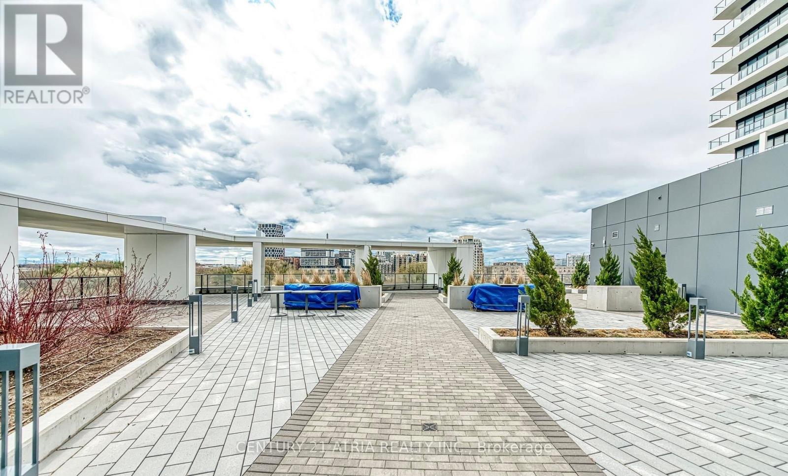 1008 - 18 Water Walk Drive, Markham, Ontario  L3R 6L5 - Photo 22 - N12661244