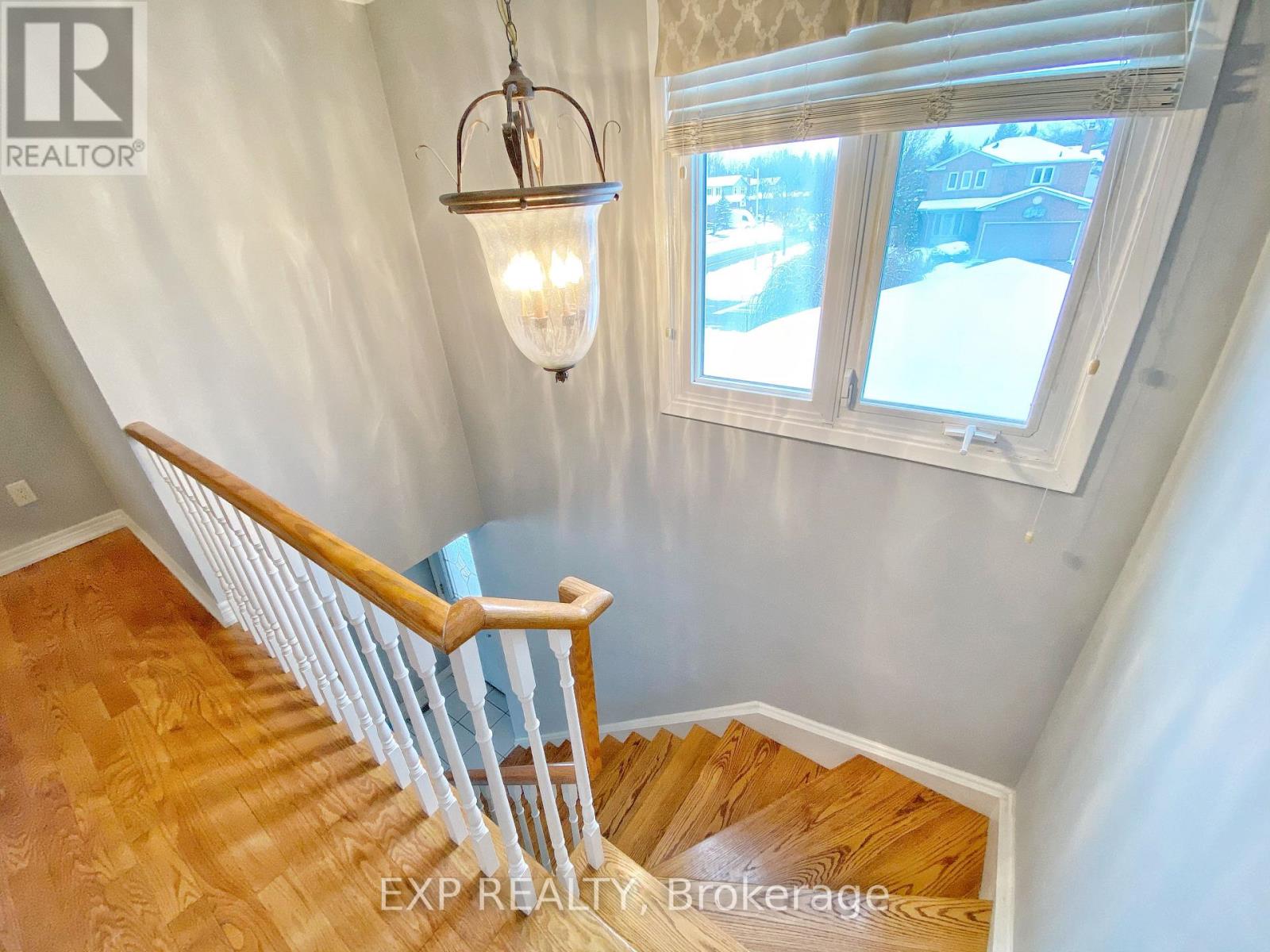 1 Teasdale Court, Aurora, Ontario  L4G 6C1 - Photo 20 - N12661314