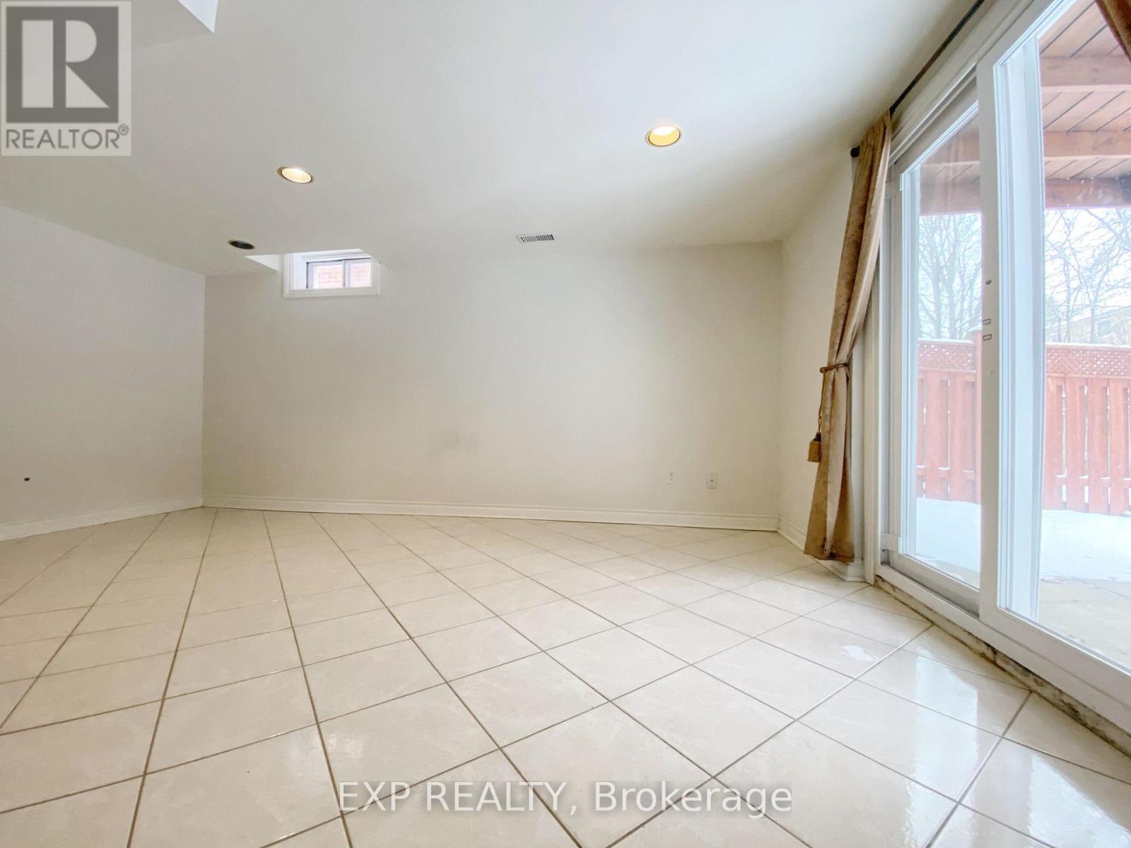 1 Teasdale Court, Aurora, Ontario  L4G 6C1 - Photo 26 - N12661314