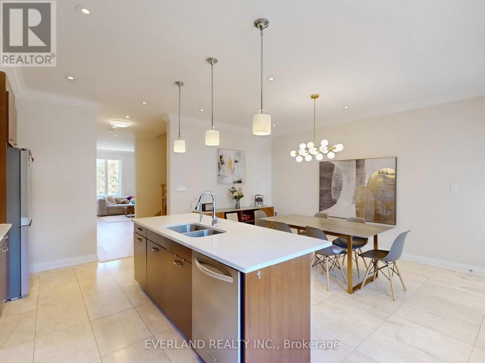 5 Point Pelee Lane, Richmond Hill, Ontario  L4S 0G4 - Photo 13 - N12661374