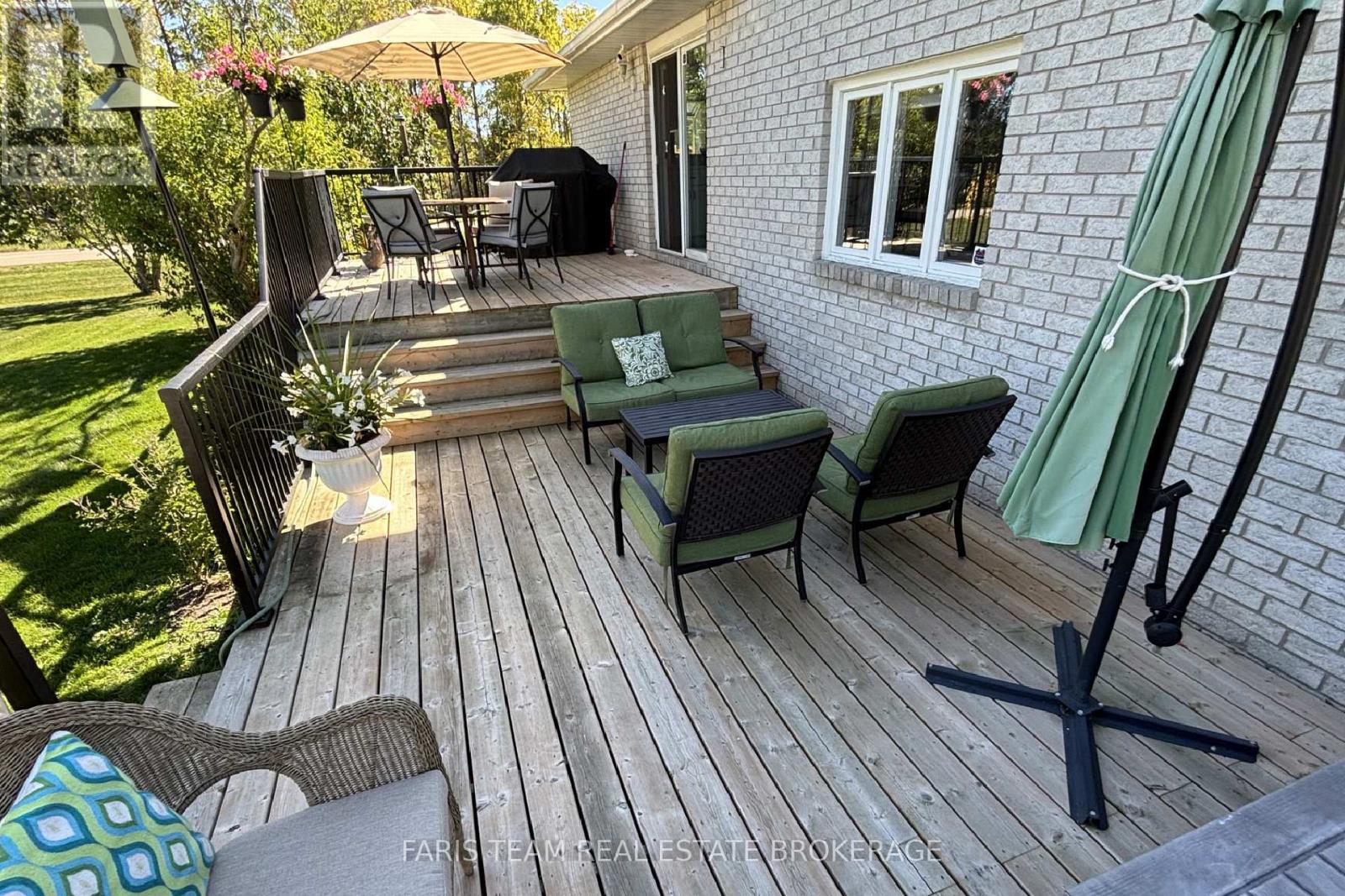 108 Sixth Street, Brock, Ontario  L0K 1A0 - Photo 47 - N12661414