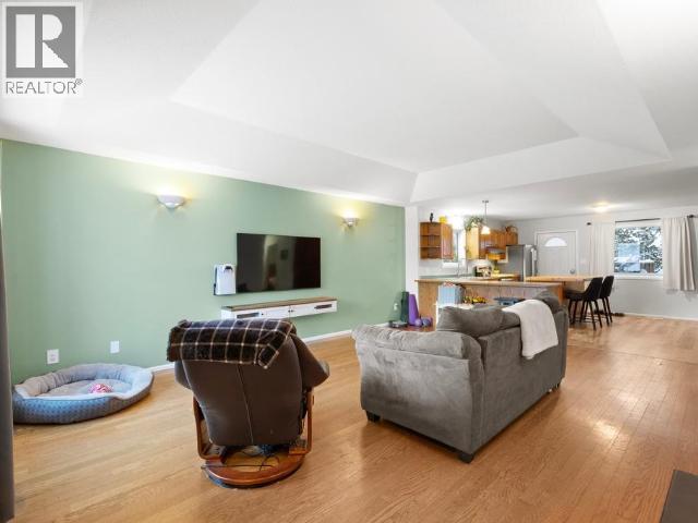 16 Topaz Crescent, Whitehorse, Yukon Y1A 6C3 - Photo 2 - 17018