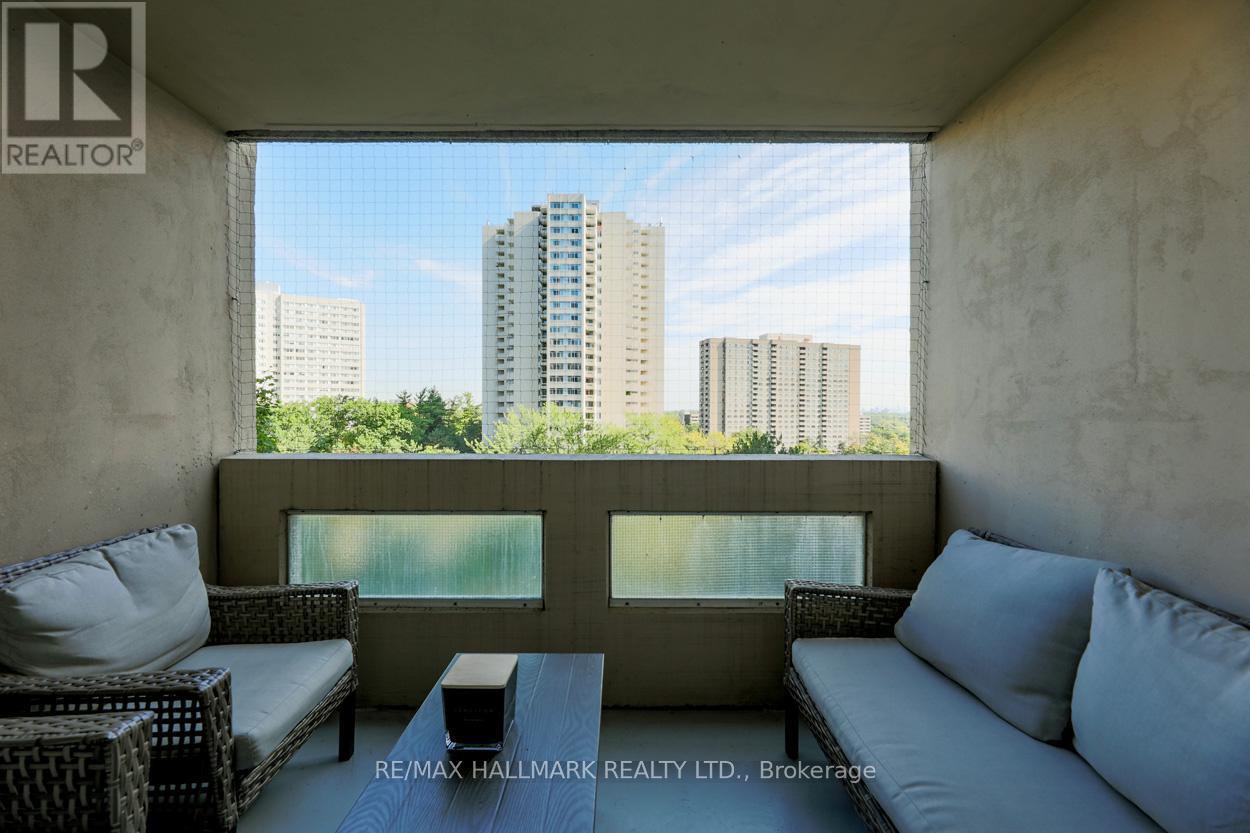 702 - 3590 Kaneff Crescent, Mississauga, Ontario  L5A 3X3 - Photo 20 - W12661156