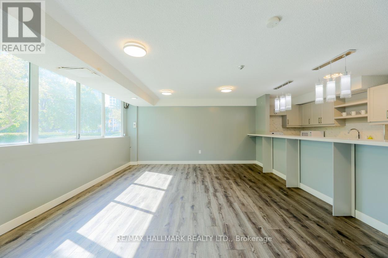 702 - 3590 Kaneff Crescent, Mississauga, Ontario  L5A 3X3 - Photo 26 - W12661156