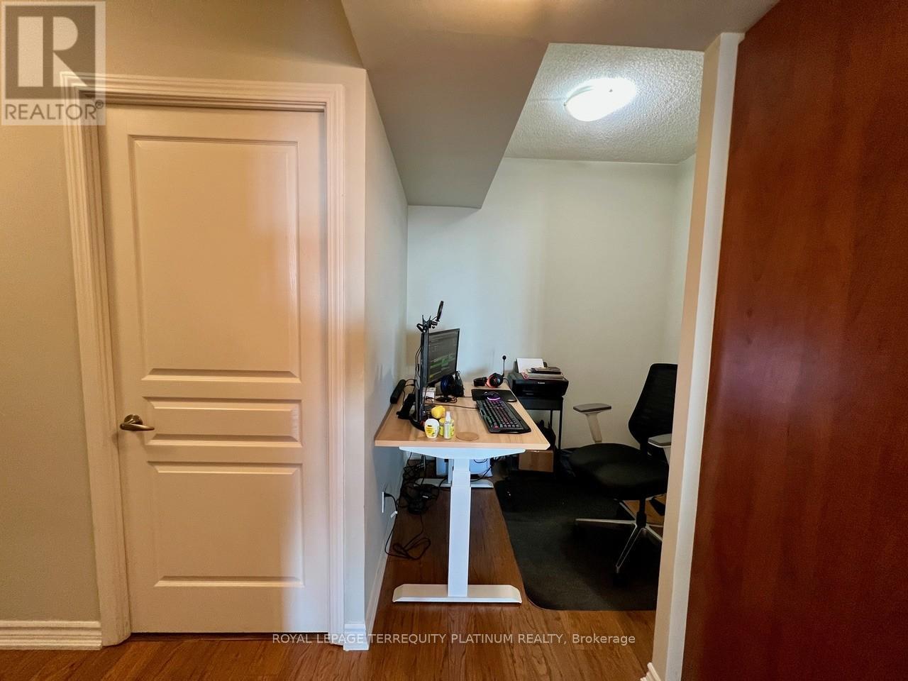 701 - 15 Legion Road, Toronto, Ontario  M8V 0A9 - Photo 6 - W12661168