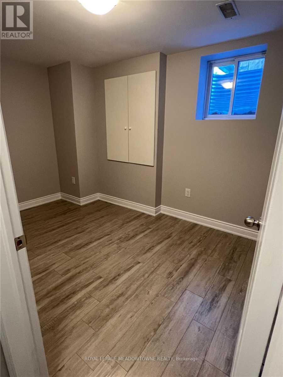 Basement - 340 Tonelli Lane, Milton, Ontario  L9T 0N8 - Photo 9 - W12661188