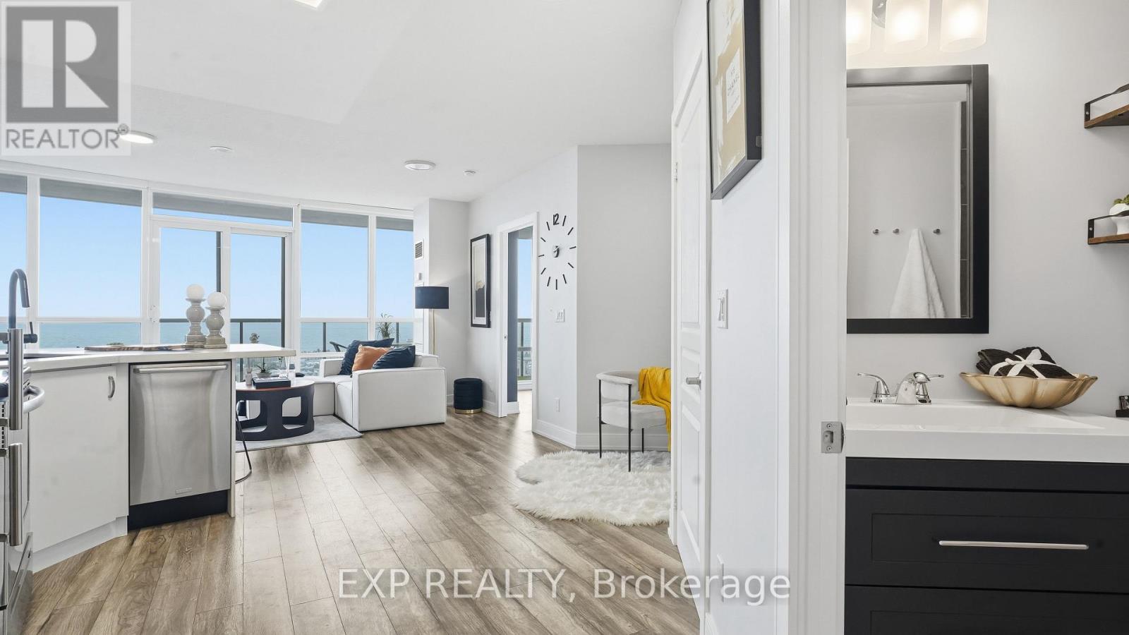 1908 - 2240 Lake Shore Boulevard W, Toronto, Ontario  M8V 0B1 - Photo 11 - W12661192