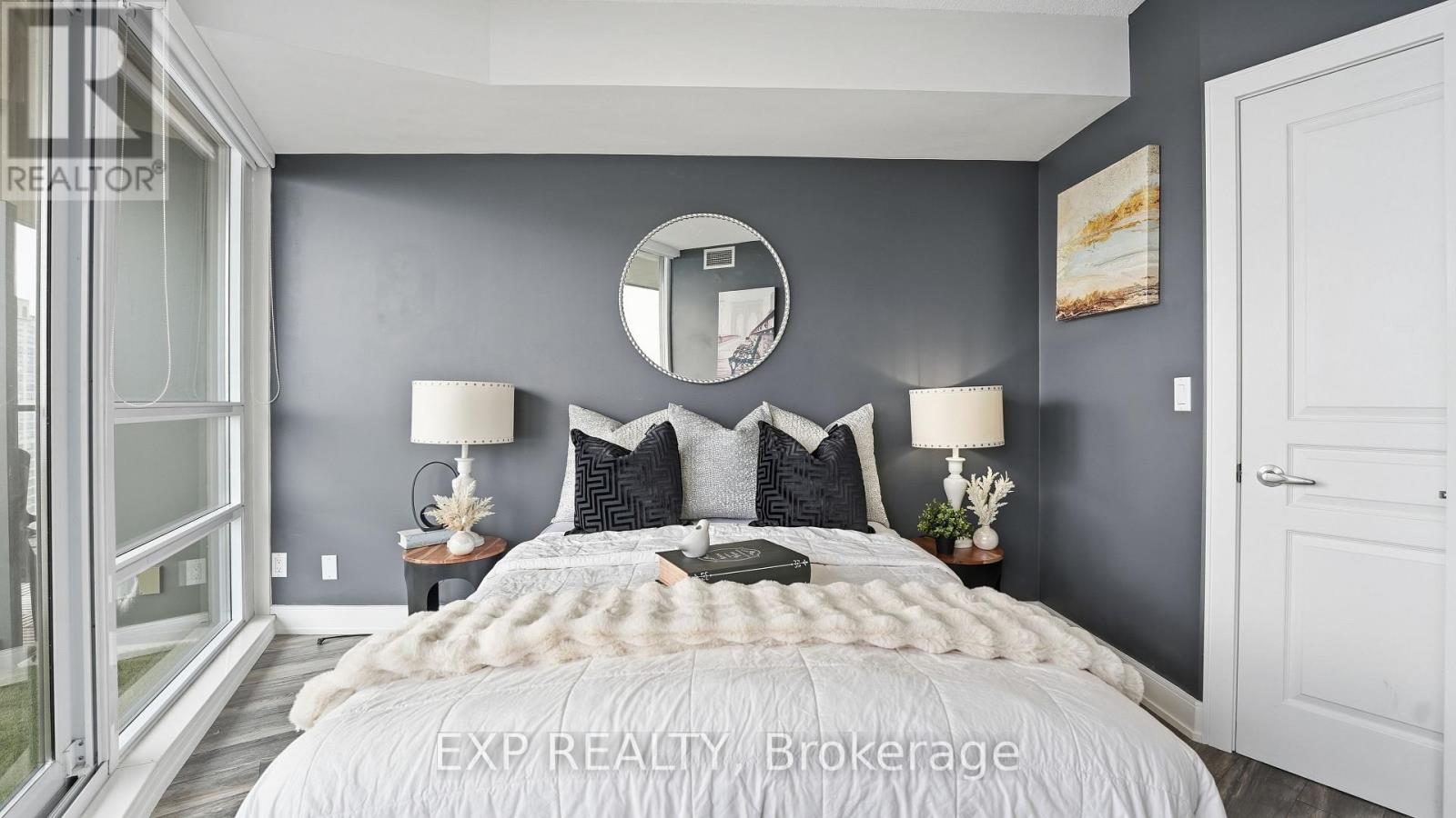 1908 - 2240 Lake Shore Boulevard W, Toronto, Ontario  M8V 0B1 - Photo 20 - W12661192