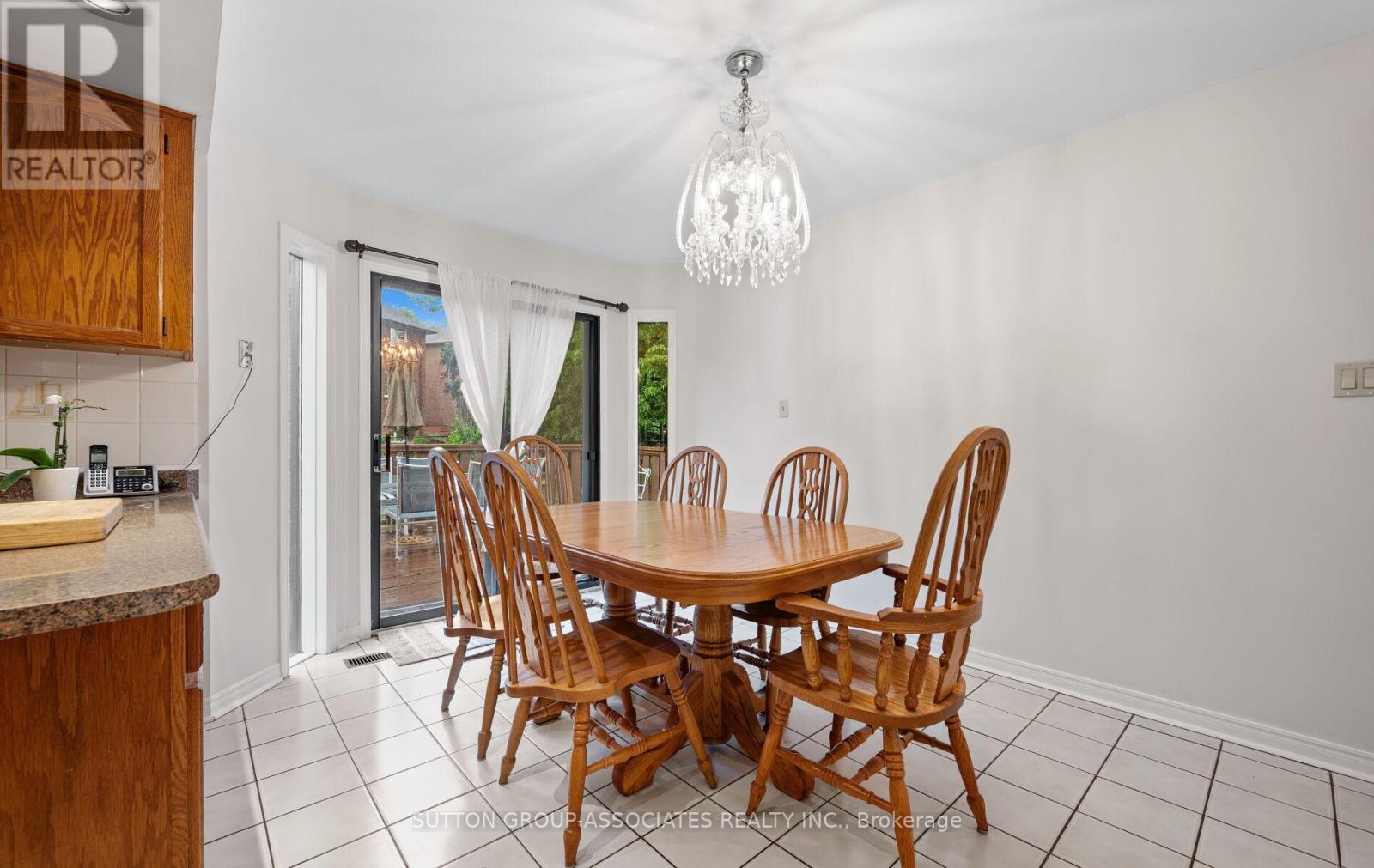 1252 Greenwood Crescent, Oakville, Ontario  L6J 6W5 - Photo 14 - W12661248