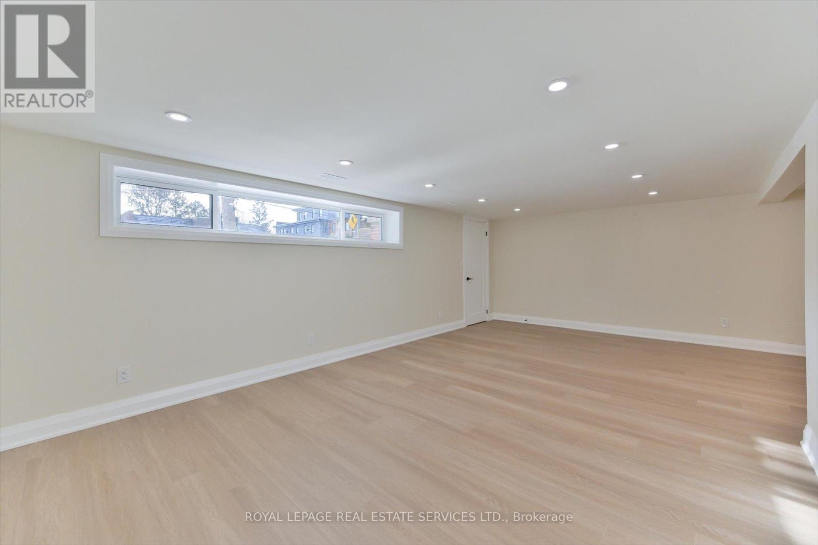 24 Wingrove Hill, Toronto, Ontario  M9B 2C6 - Photo 31 - W12661460