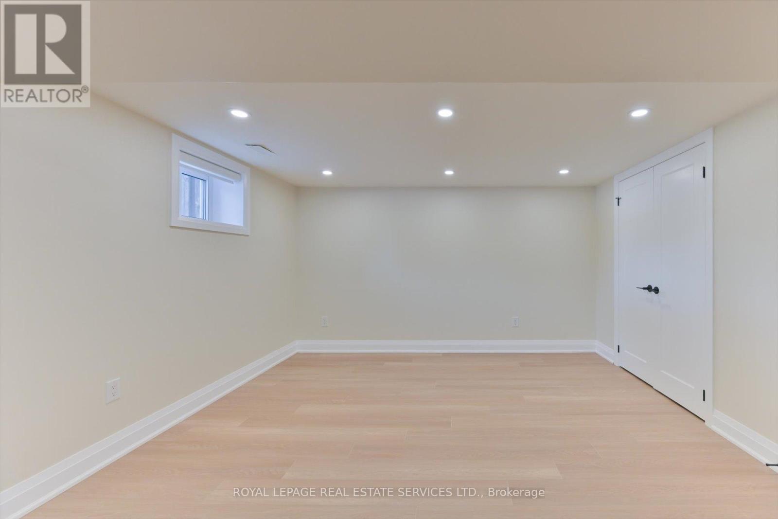 24 Wingrove Hill, Toronto, Ontario  M9B 2C6 - Photo 38 - W12661460