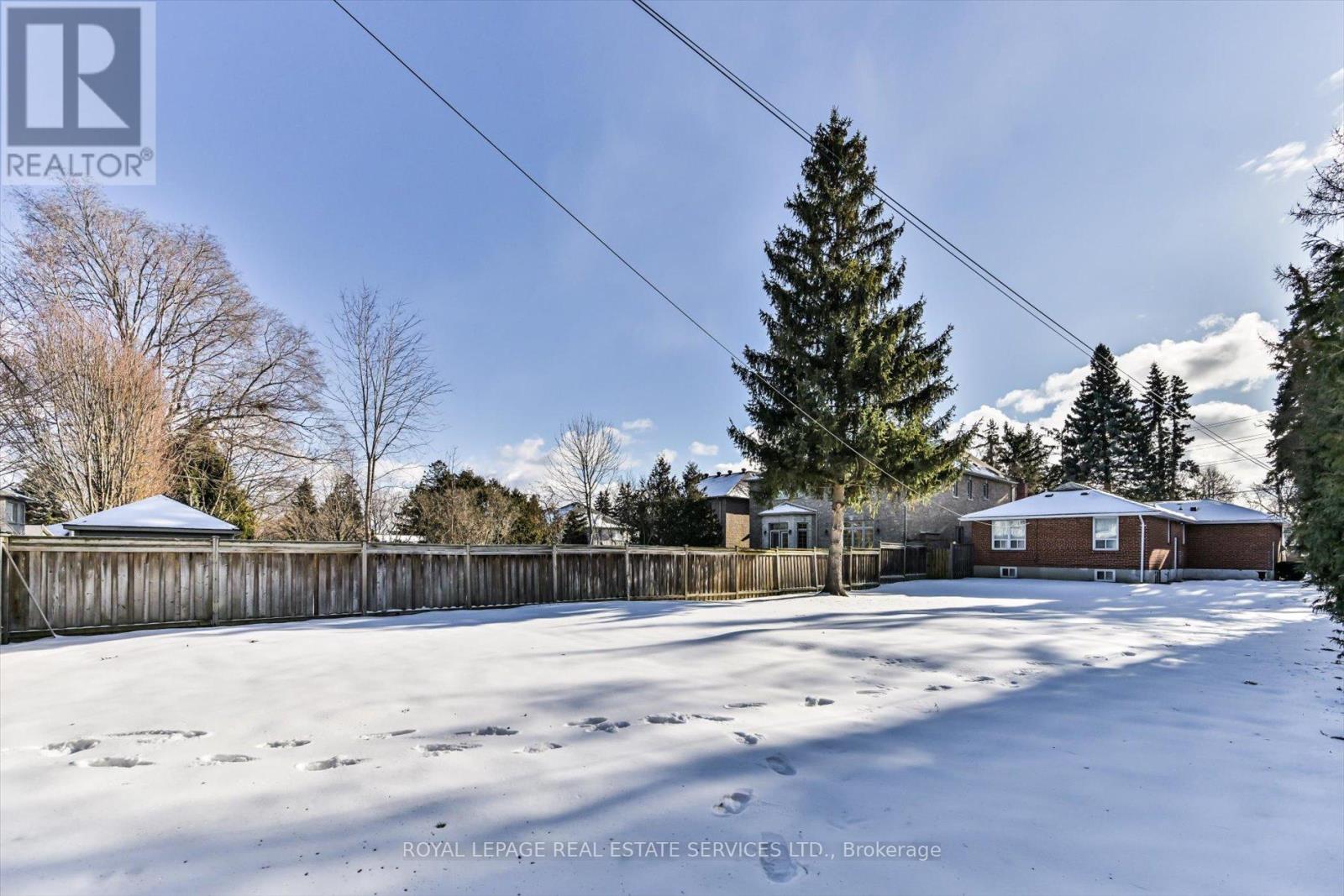 24 Wingrove Hill, Toronto, Ontario  M9B 2C6 - Photo 42 - W12661460