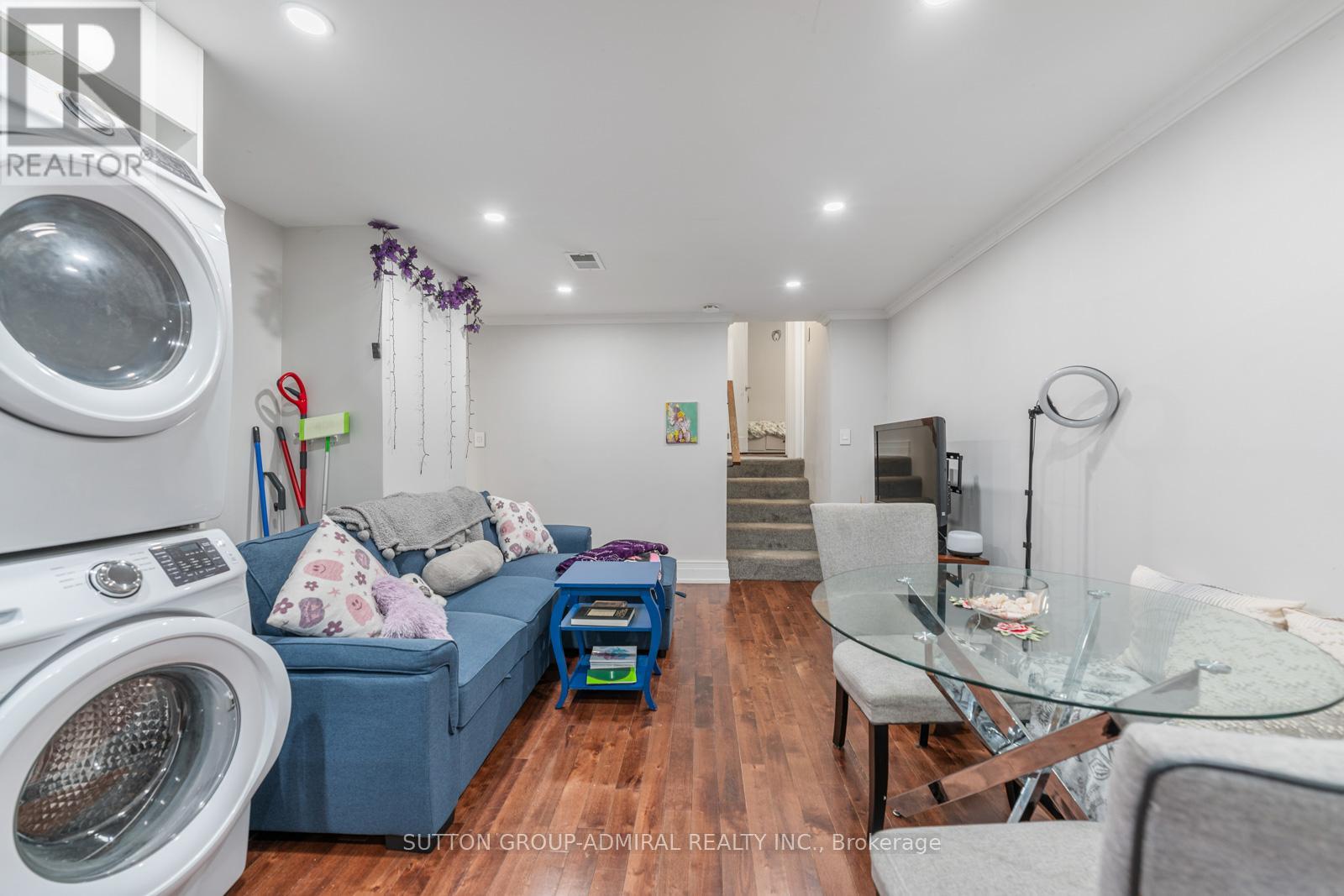 41 Waterford Drive, Toronto, Ontario  M9R 2N5 - Photo 23 - W12661500