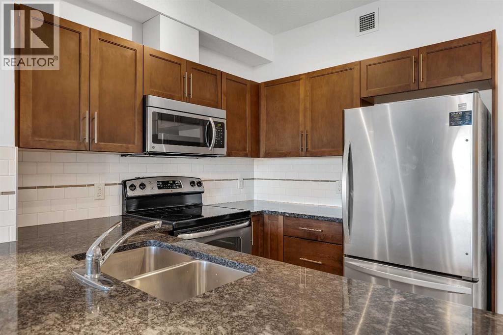 2416, 604 East Lake Boulevard, Airdrie, Alberta  T4A 0G6 - Photo 6 - A2271380