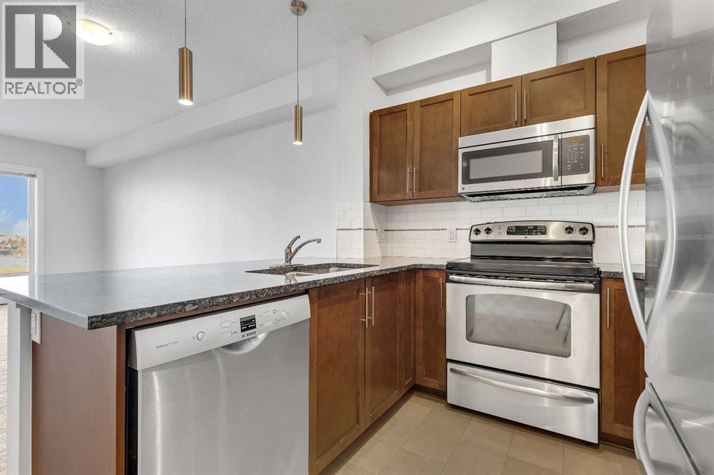 2416, 604 East Lake Boulevard, Airdrie, Alberta  T4A 0G6 - Photo 5 - A2271380