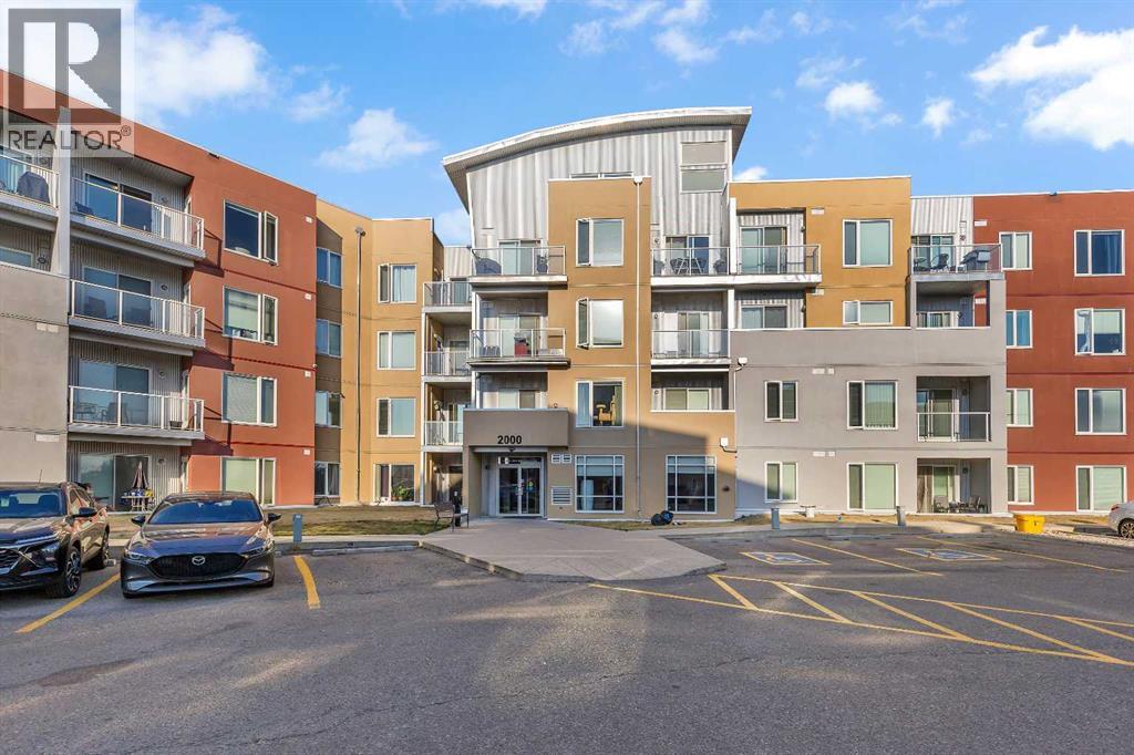 2416, 604 East Lake Boulevard, Airdrie, Alberta  T4A 0G6 - Photo 1 - A2271380