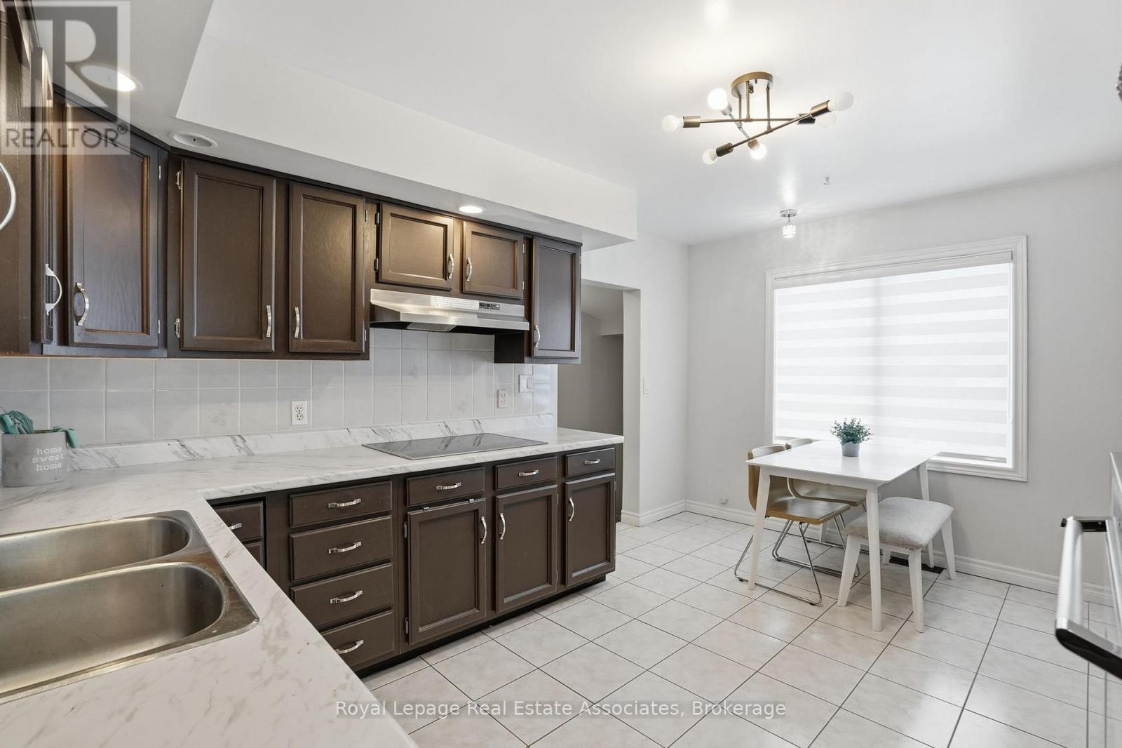 3132 Evadere Avenue, Fort Erie, Ontario  L0S 1N0 - Photo 13 - X12661222